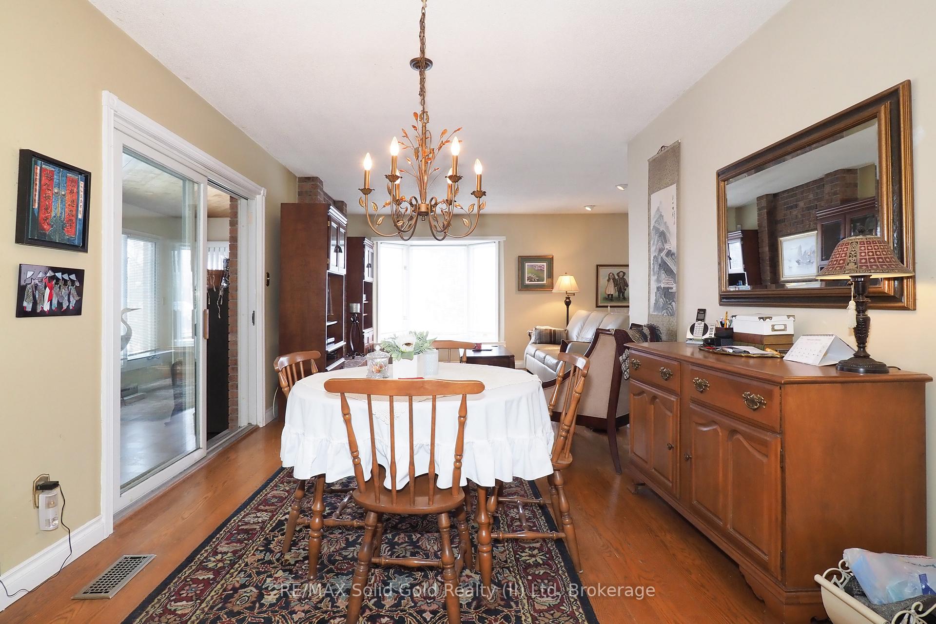 Photo 21 of 310 Roxton Drive, Waterloo — HOMEH
