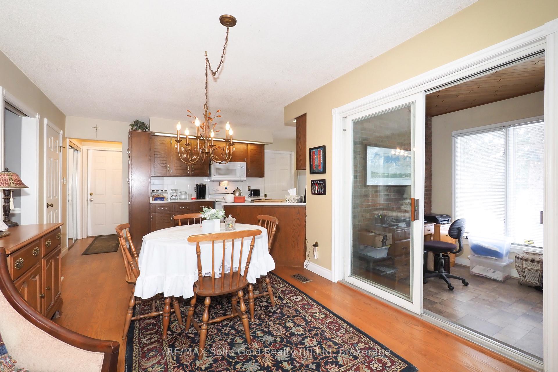 Photo 23 of 310 Roxton Drive, Waterloo — HOMEH
