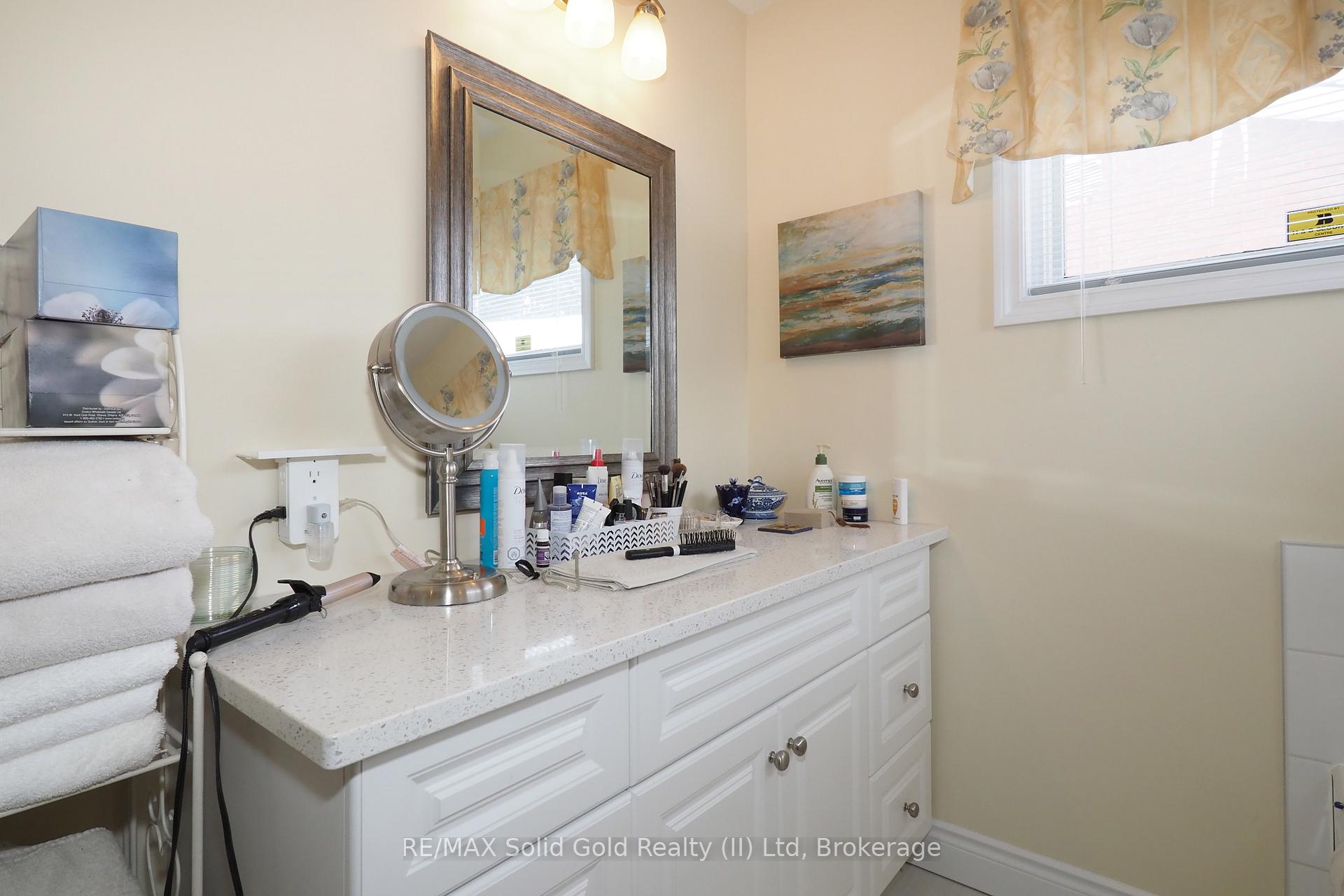 Photo 39 of 310 Roxton Drive, Waterloo — HOMEH