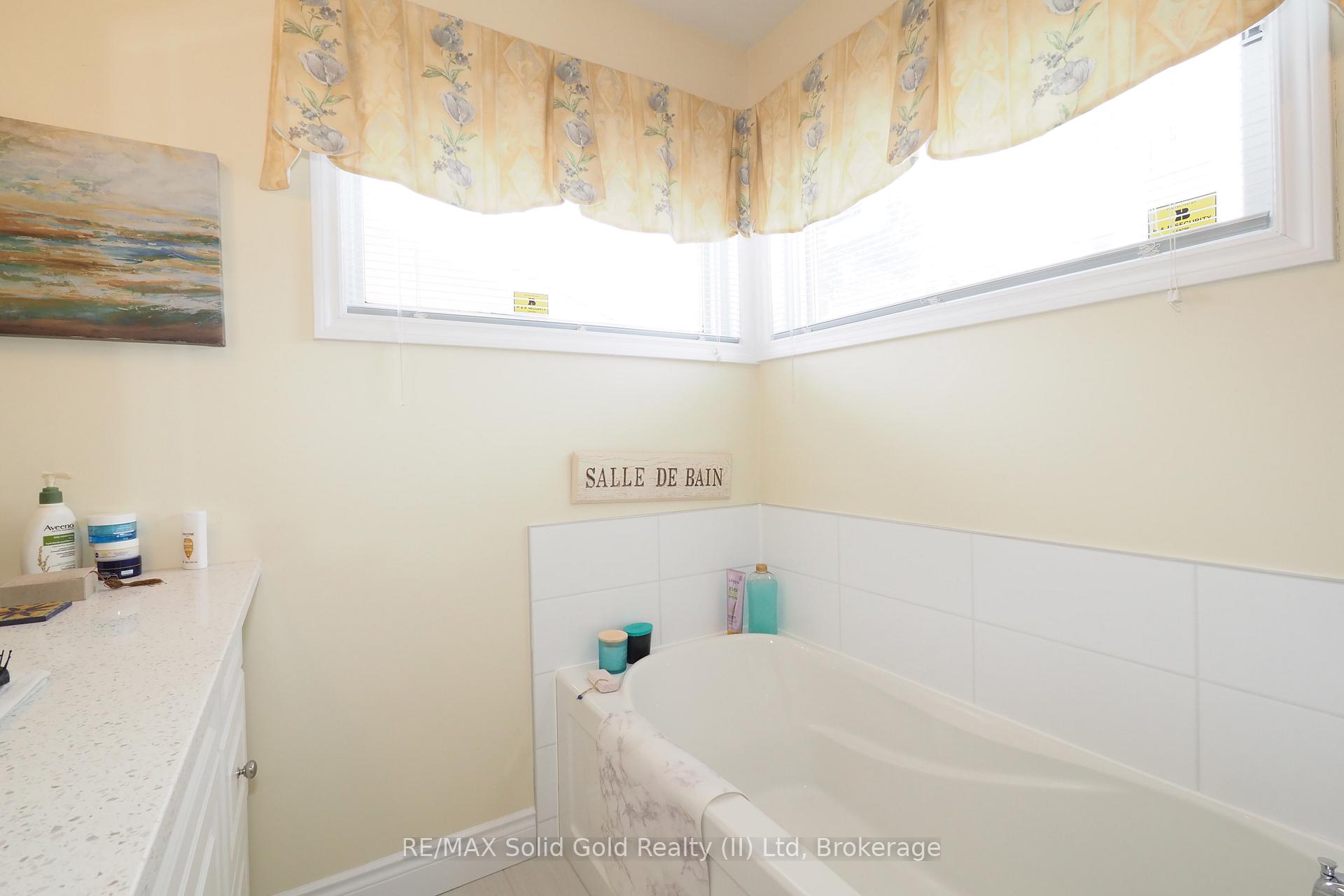 Photo 40 of 310 Roxton Drive, Waterloo — HOMEH