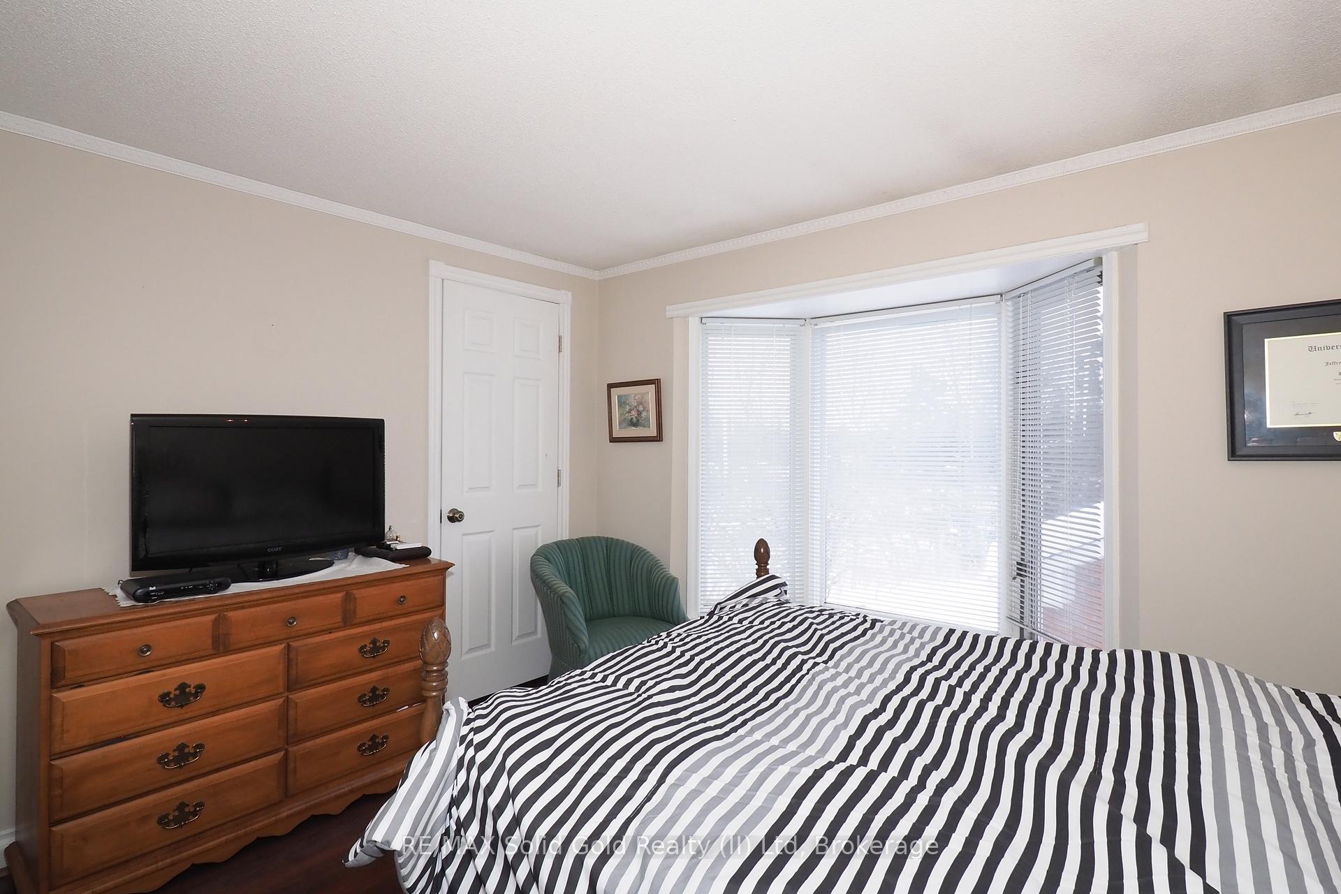 Photo 46 of 310 Roxton Drive, Waterloo — HOMEH