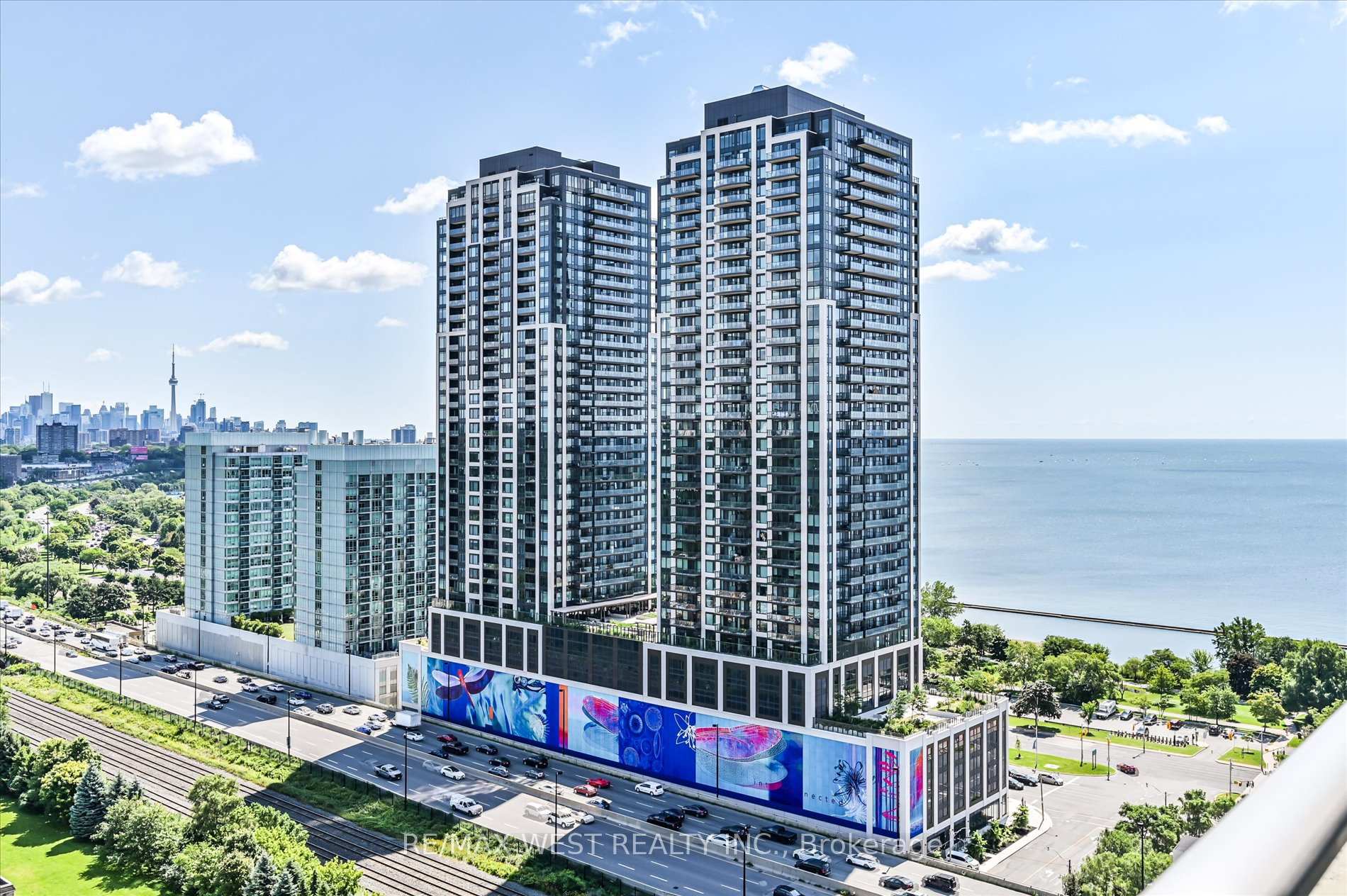 Photo 25 of Unit 2113, 103 The Queensway, Toronto, High Park-Swansea — HOMEH