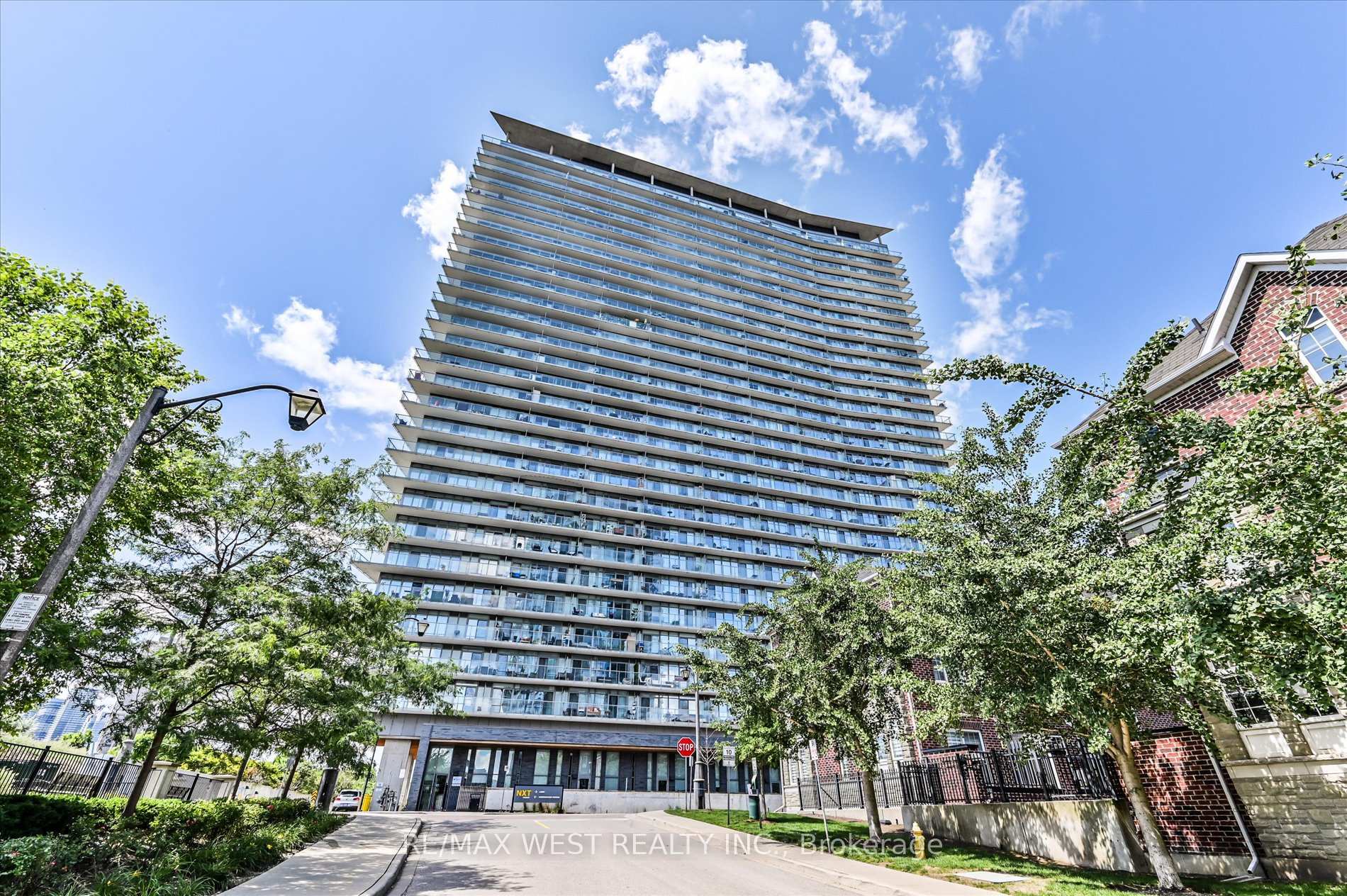 Photo 31 of Unit 2113, 103 The Queensway, Toronto, High Park-Swansea — HOMEH