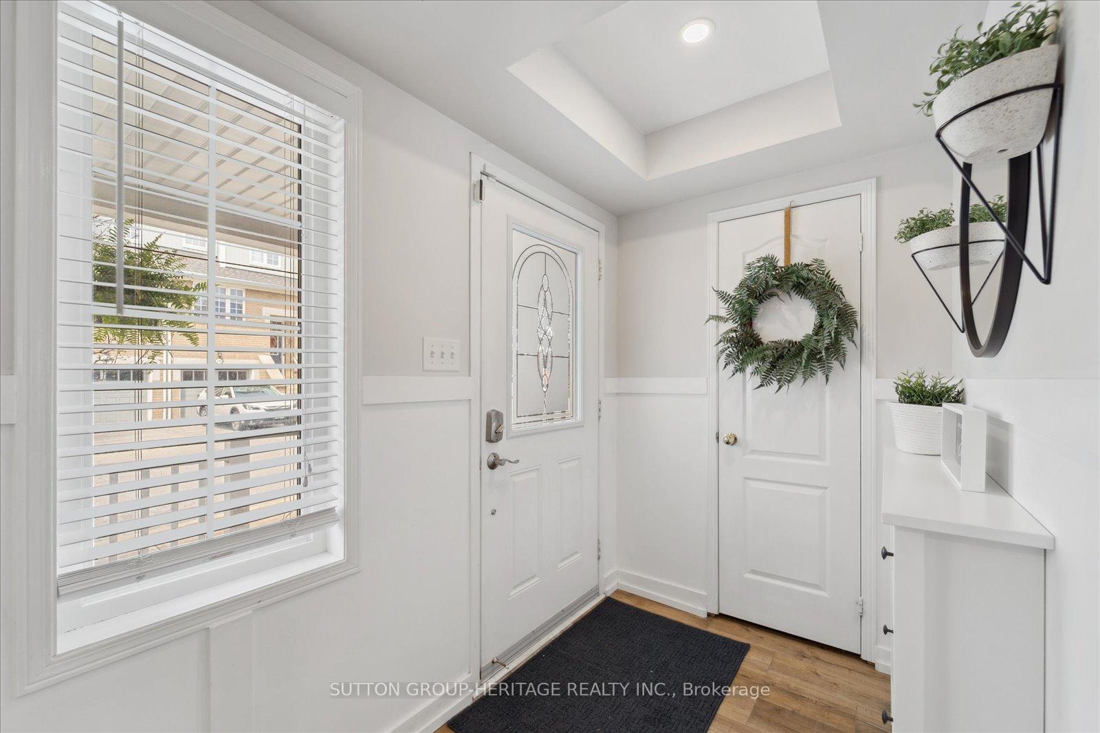 Photo 5 of Unit 25, 23 Vallance Way, Whitby, Brooklin — HOMEH