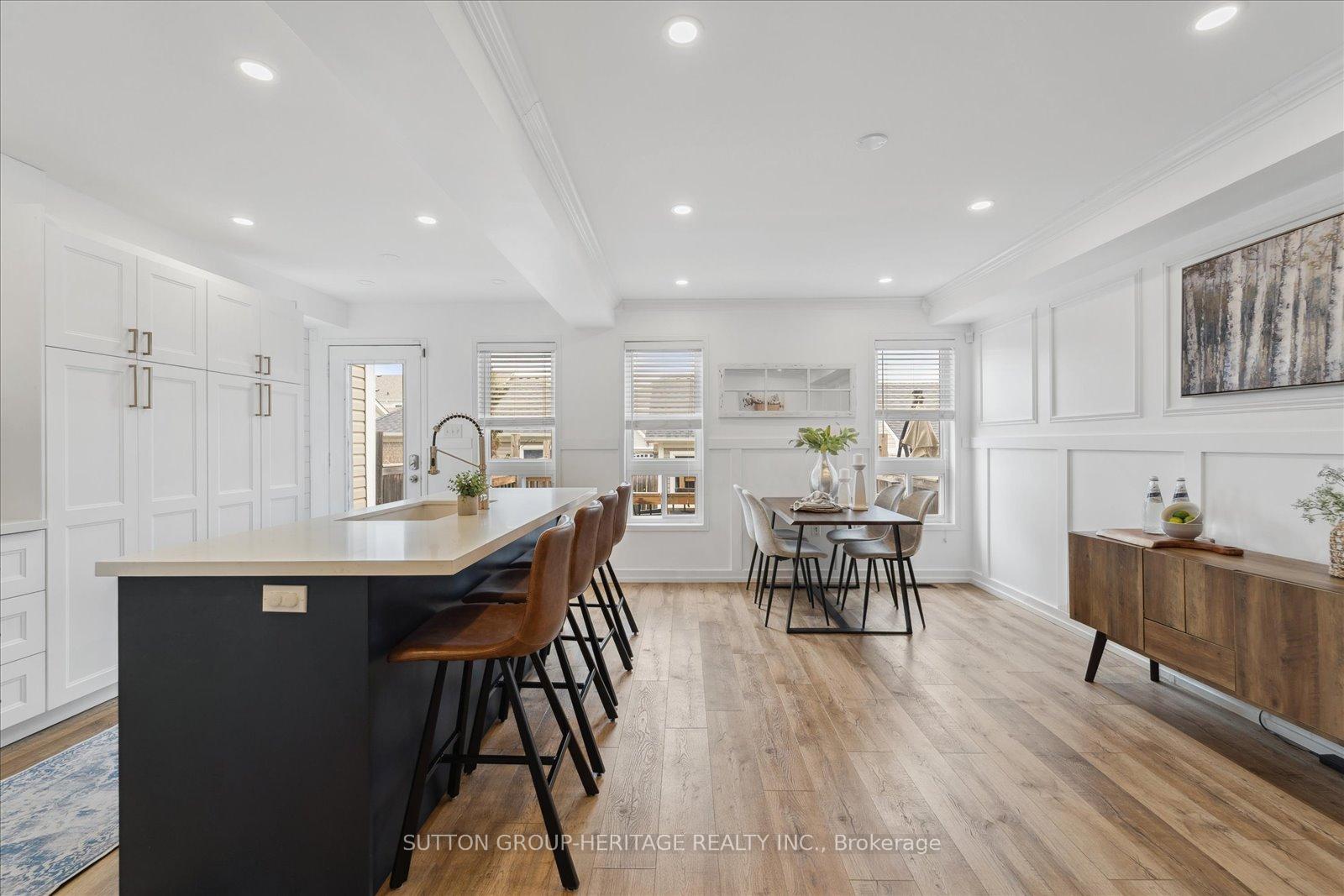 Photo 10 of Unit 25, 23 Vallance Way, Whitby, Brooklin — HOMEH