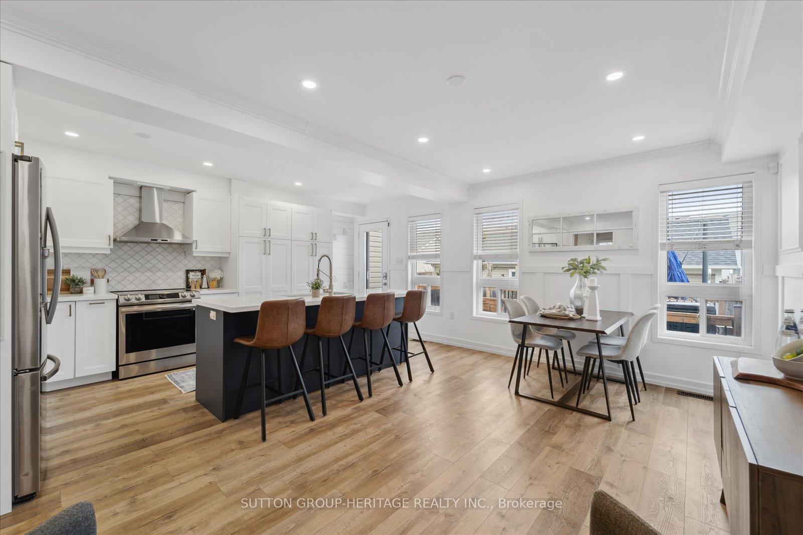 Photo 11 of Unit 25, 23 Vallance Way, Whitby, Brooklin — HOMEH