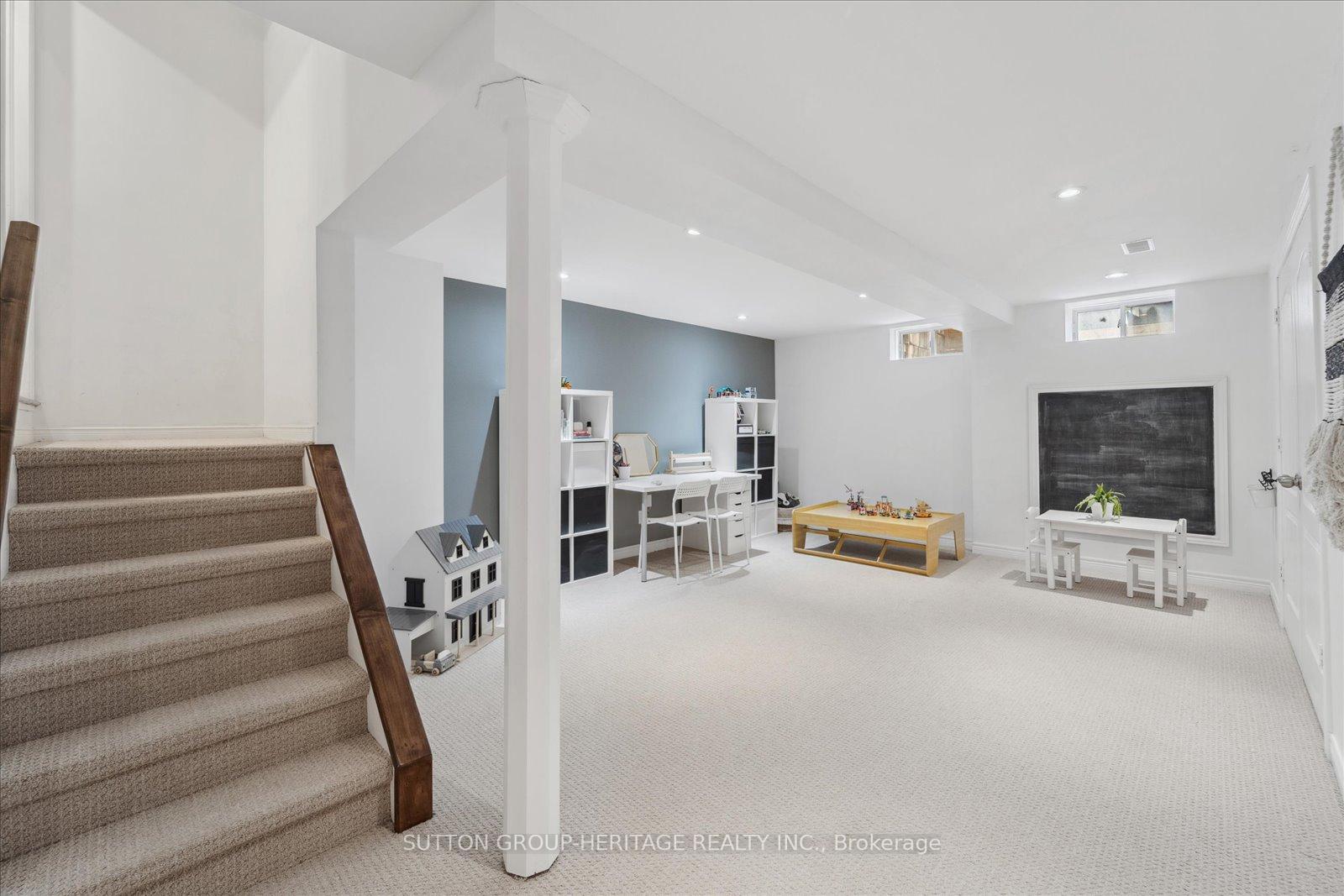 Photo 27 of Unit 25, 23 Vallance Way, Whitby, Brooklin — HOMEH