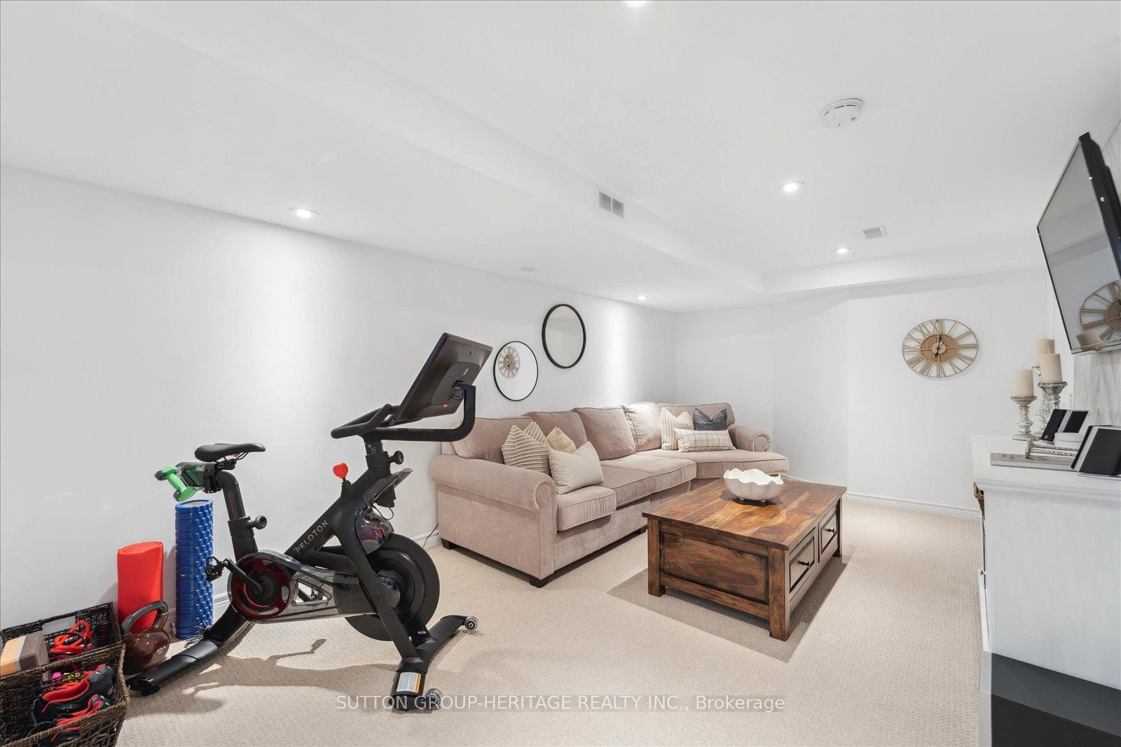 Photo 29 of Unit 25, 23 Vallance Way, Whitby, Brooklin — HOMEH