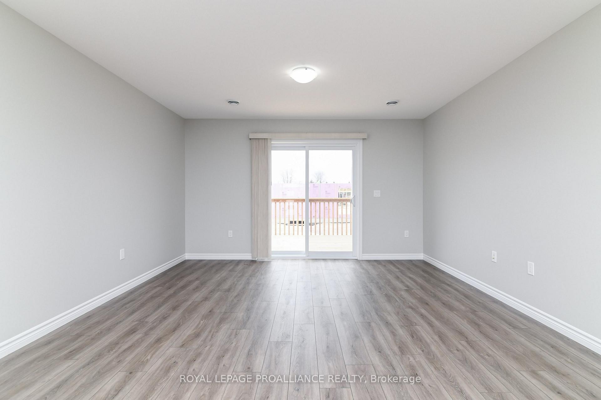Photo 9 of 116A Sienna Avenue, Belleville, Belleville Ward — HOMEH