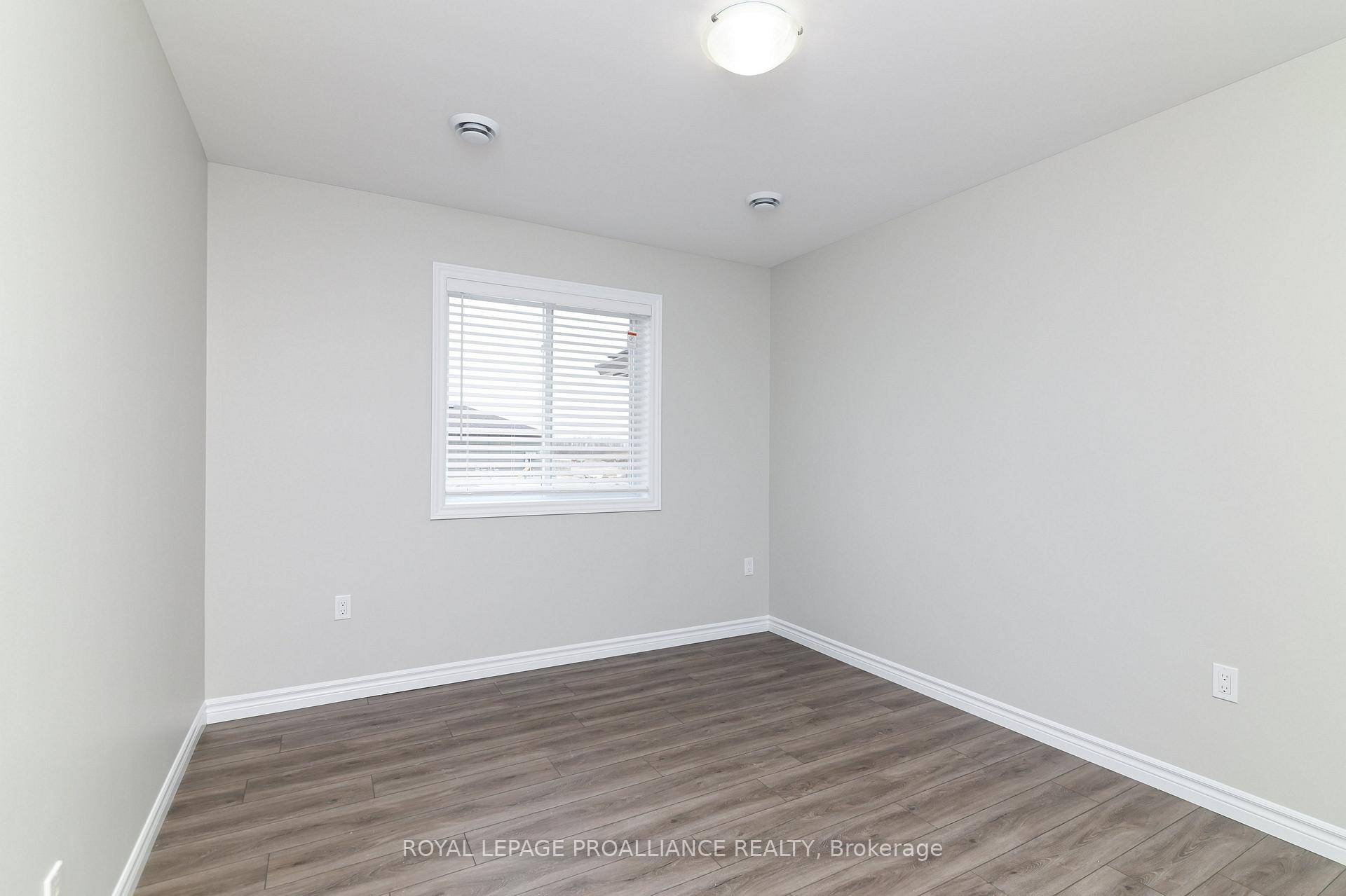 Photo 14 of 116A Sienna Avenue, Belleville, Belleville Ward — HOMEH