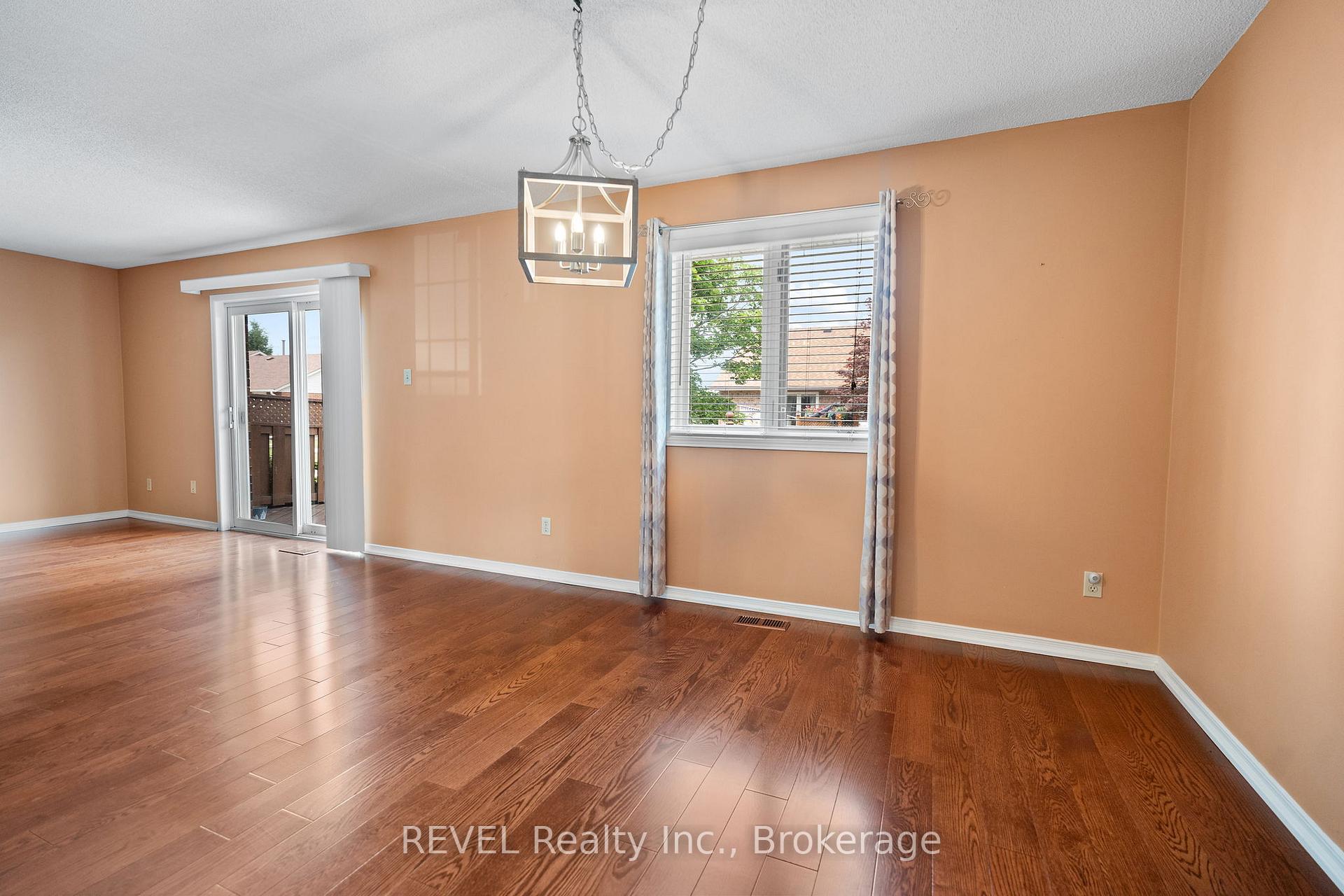 Photo 9 of Unit 55, 122 Bunting Road, St. Catharines, E. Chester — HOMEH