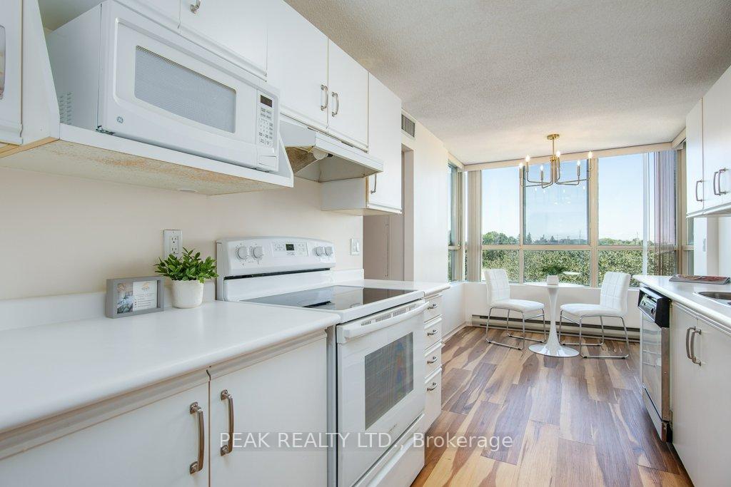 Photo 8 of Unit 501, 30 Blue Springs Drive, Waterloo — HOMEH