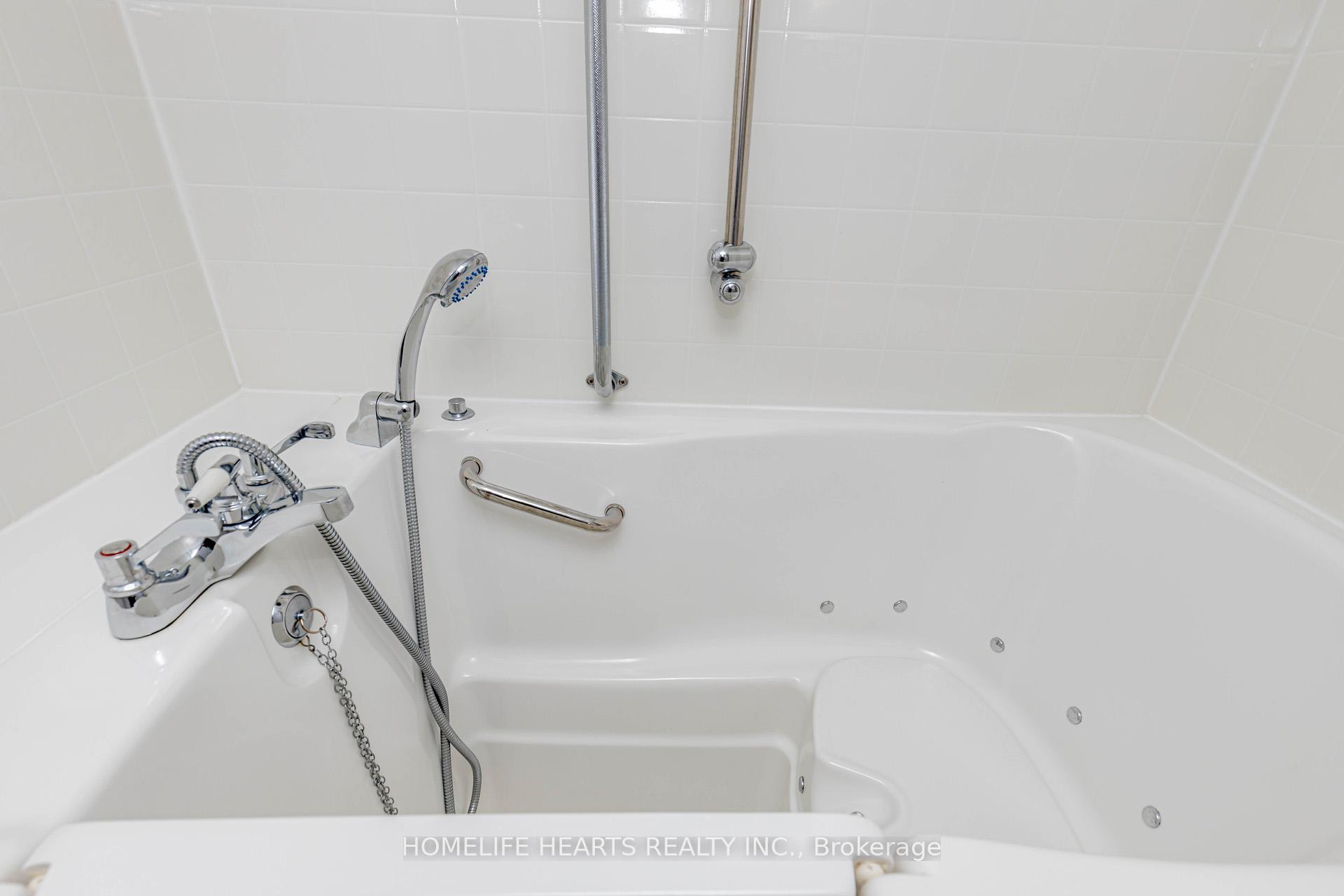 Photo 41 of Unit 315, 61 Clarington Boulevard, Clarington, Bowmanville — HOMEH