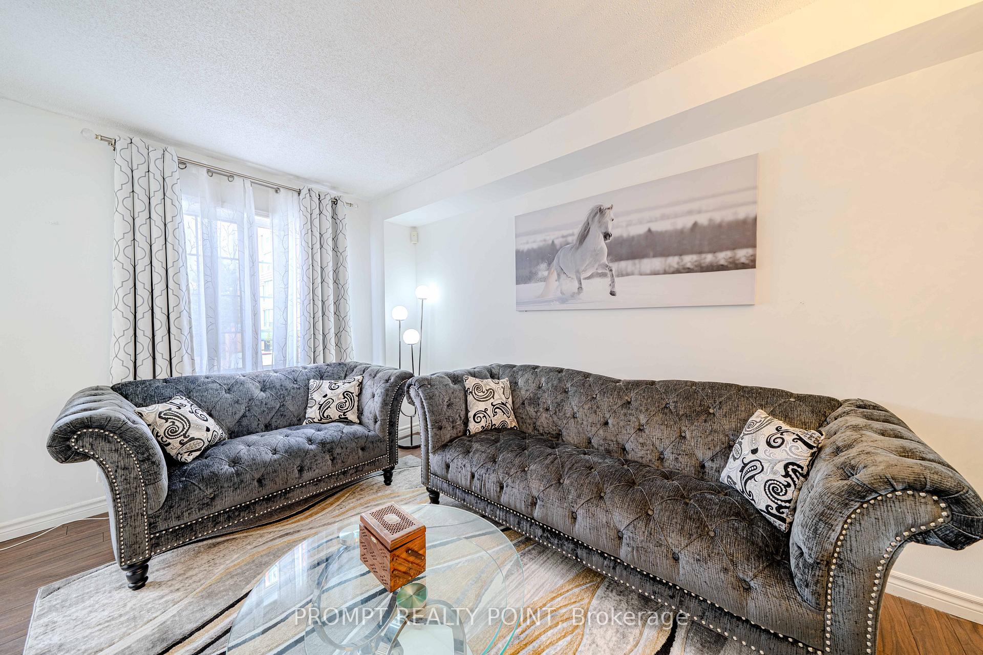 Photo 4 of Unit 12, 1623 Pickering Parkway, Pickering, Village East — HOMEH