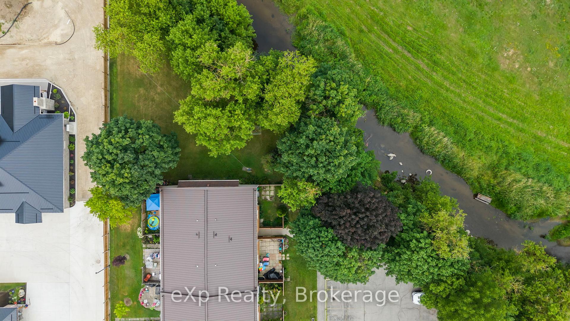 Photo 5 of Unit 6, 100 Arthur Street W, Minto — HOMEH