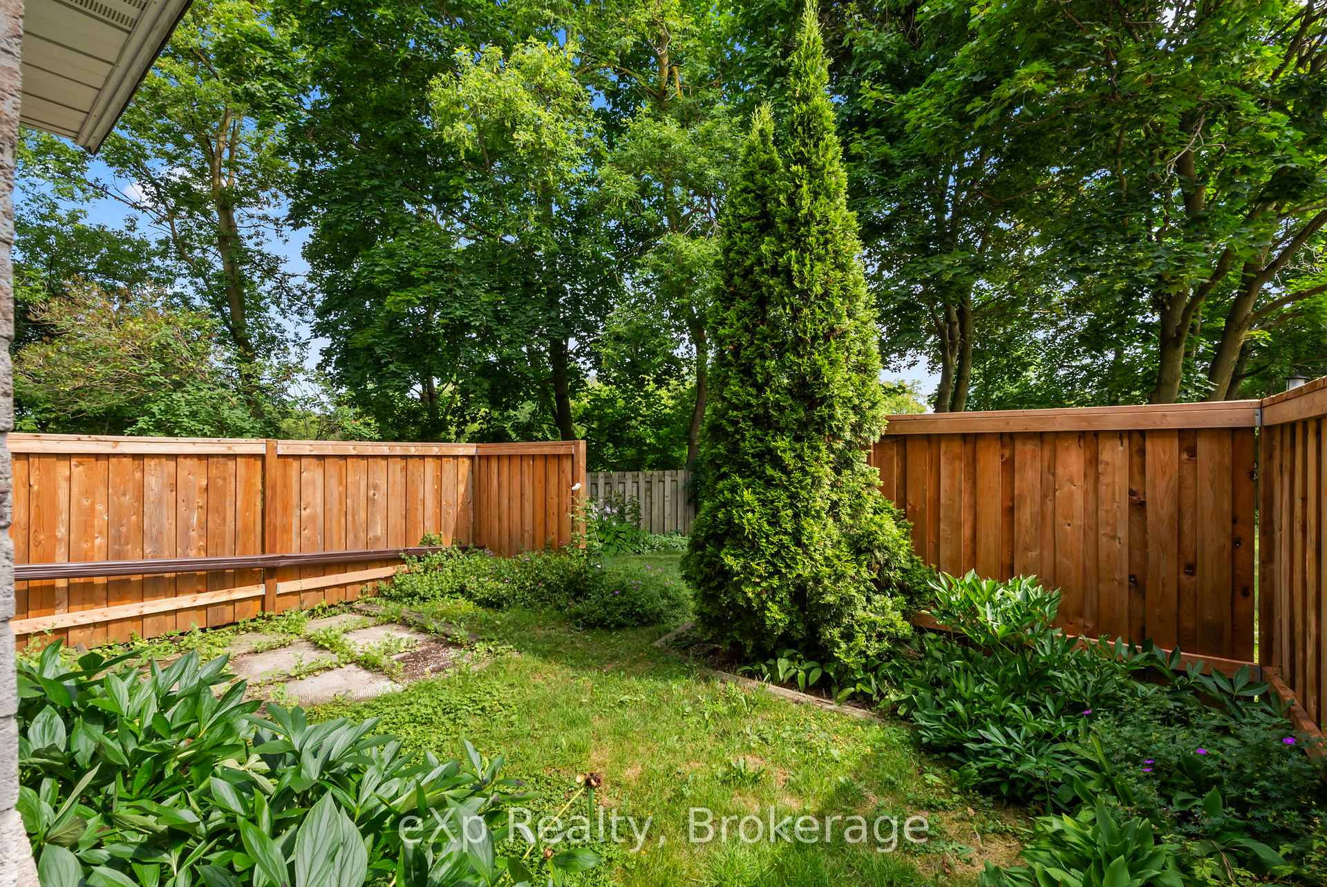 Photo 30 of Unit 6, 100 Arthur Street W, Minto — HOMEH