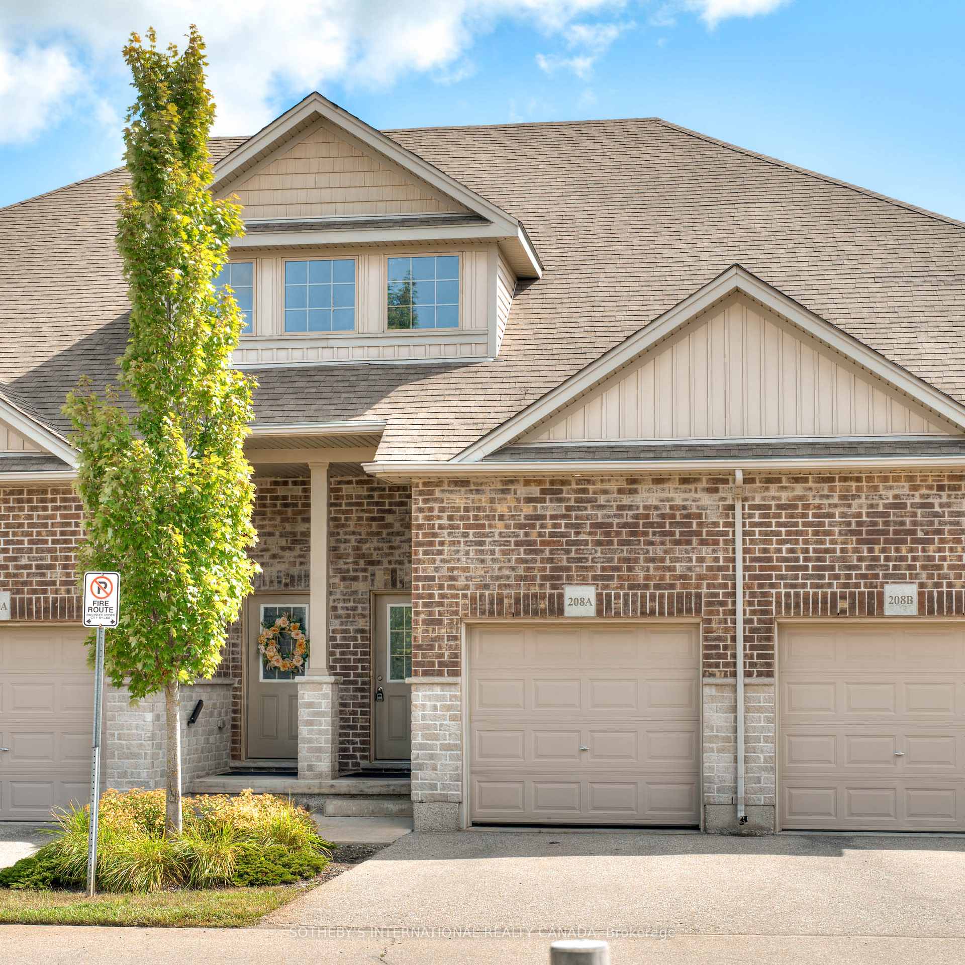 Photo 4 of Unit Unit # A, 208 Jessica Crescent, Kitchener — HOMEH