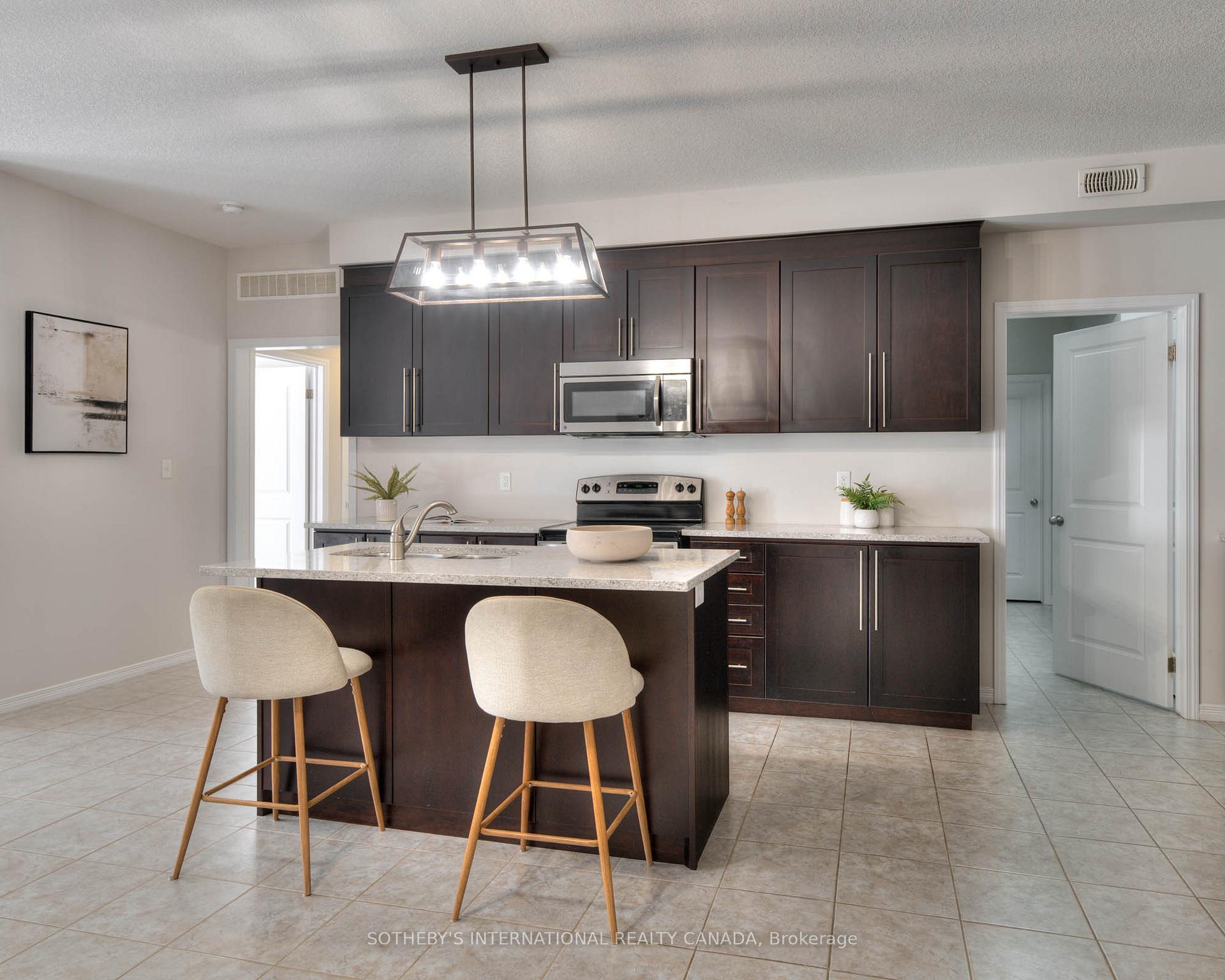 Photo 11 of Unit Unit # A, 208 Jessica Crescent, Kitchener — HOMEH