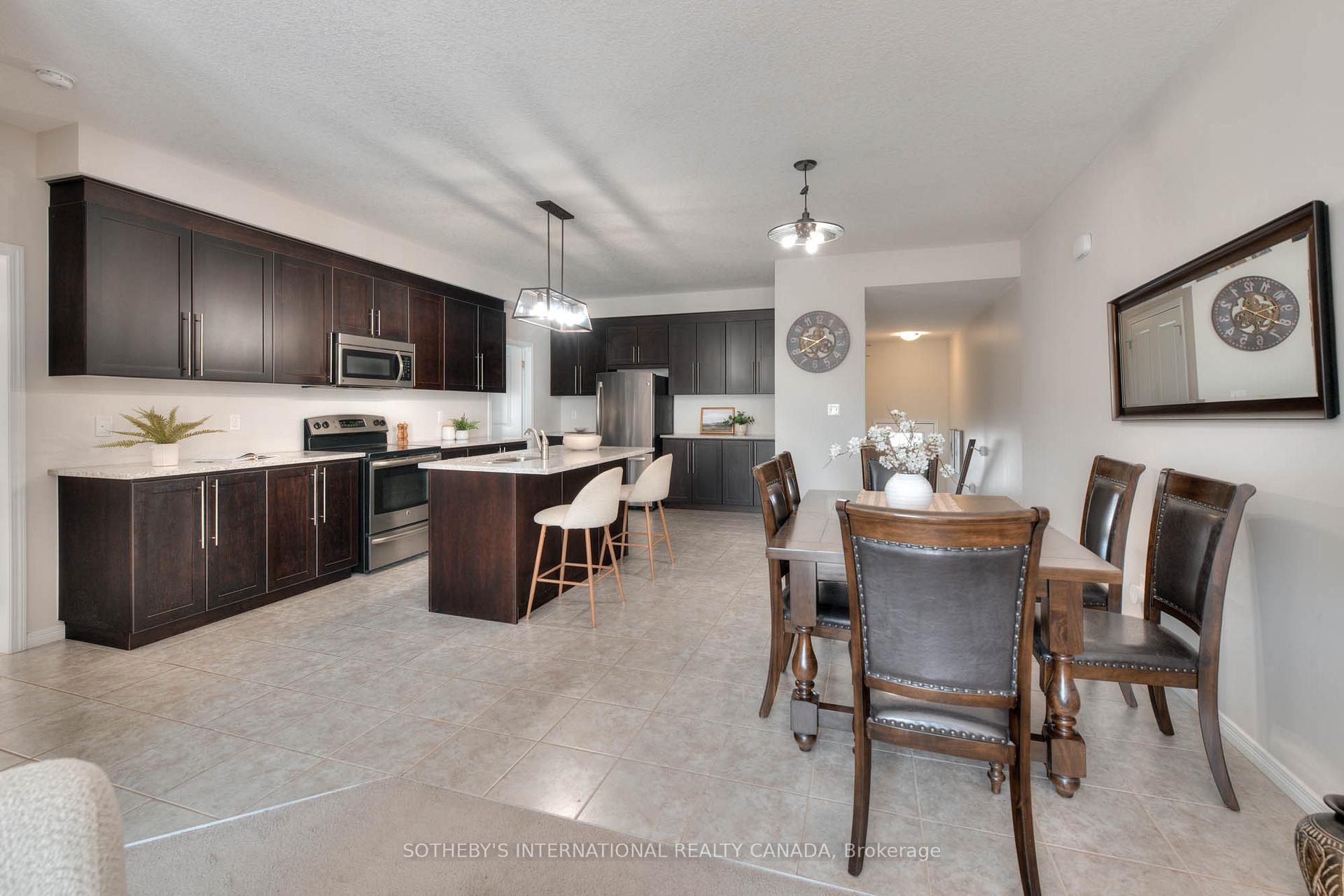 Photo 12 of Unit Unit # A, 208 Jessica Crescent, Kitchener — HOMEH