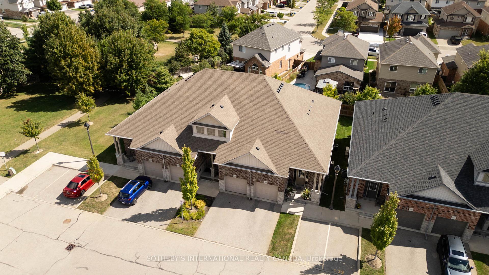Photo 36 of Unit Unit # A, 208 Jessica Crescent, Kitchener — HOMEH