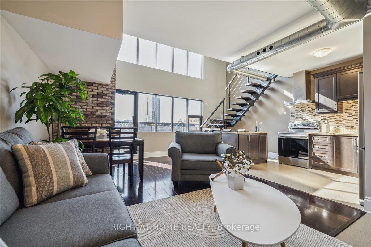 Photo 2 of Unit 402, 80 King William Street, Hamilton, Beasley — HOMEH