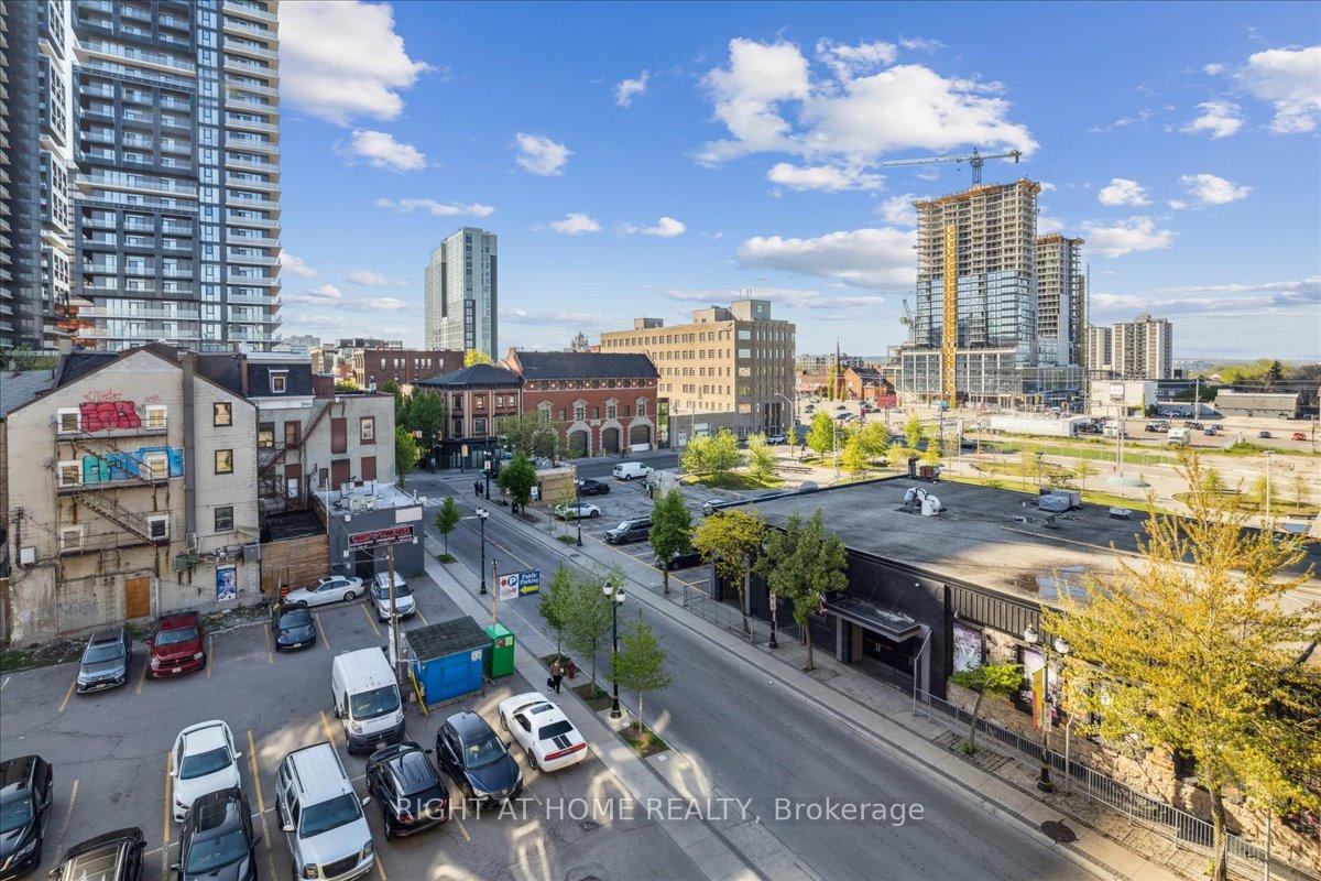 Photo 12 of Unit 402, 80 King William Street, Hamilton, Beasley — HOMEH