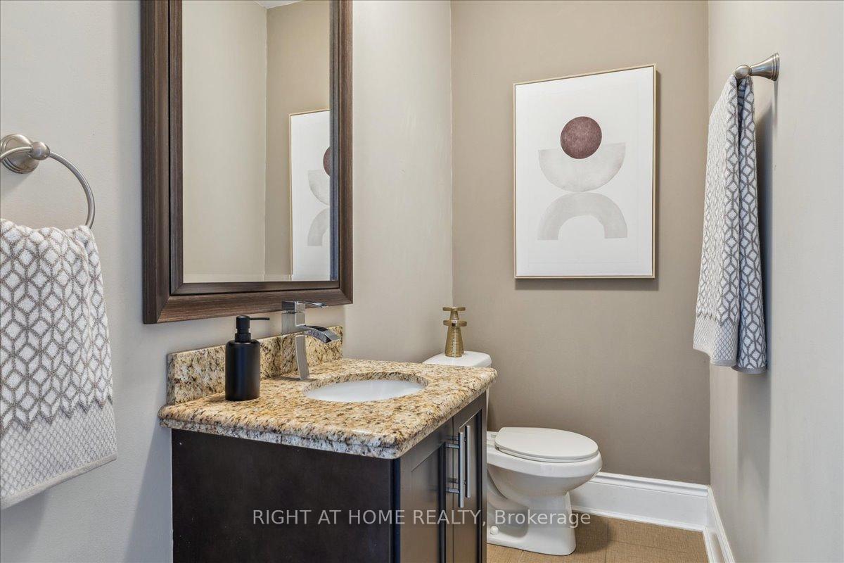Photo 13 of Unit 402, 80 King William Street, Hamilton, Beasley — HOMEH