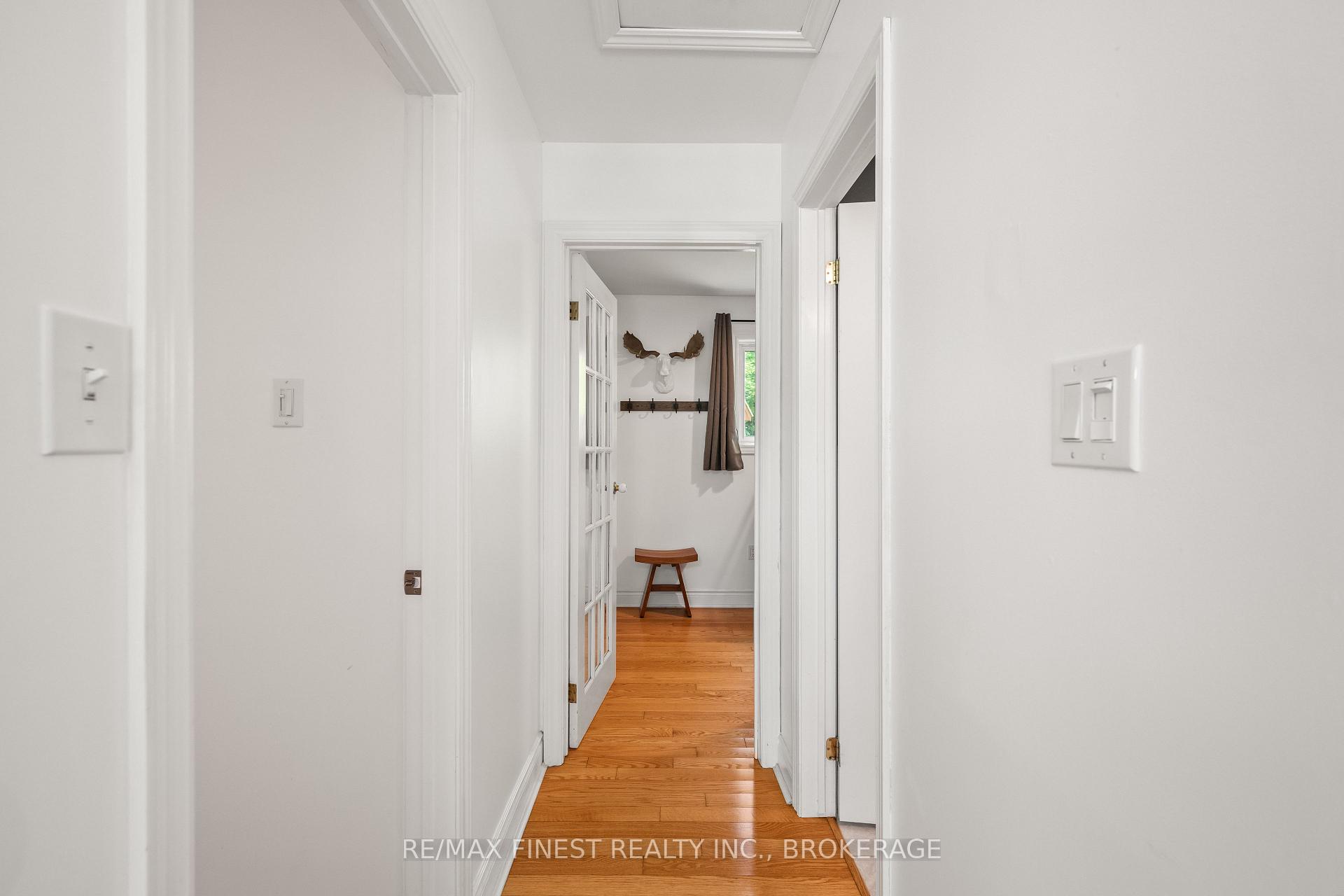 Photo 19 of 32 Oakwood Lane, Frontenac, Frontenac South — HOMEH