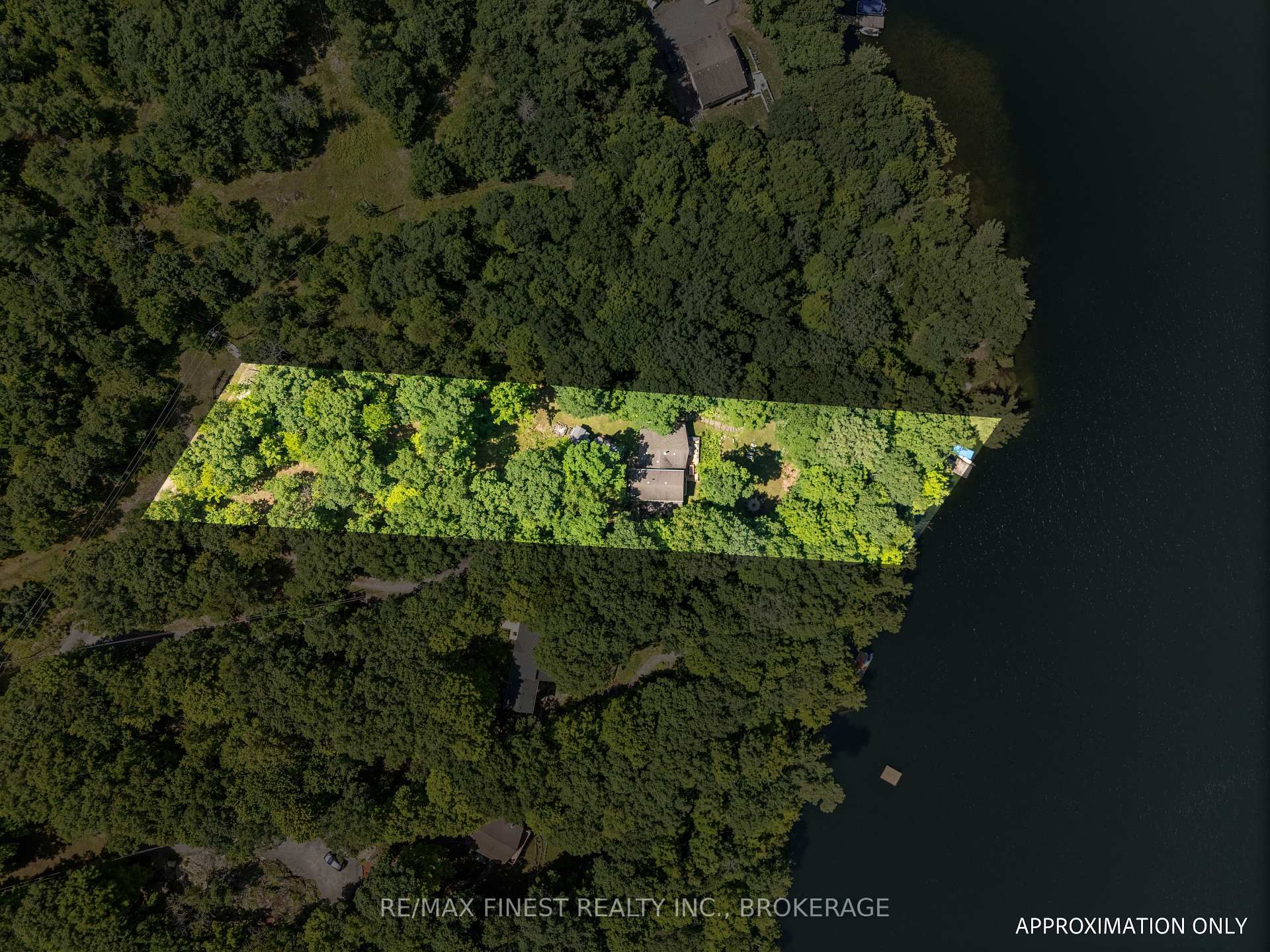 Photo 50 of 32 Oakwood Lane, Frontenac, Frontenac South — HOMEH