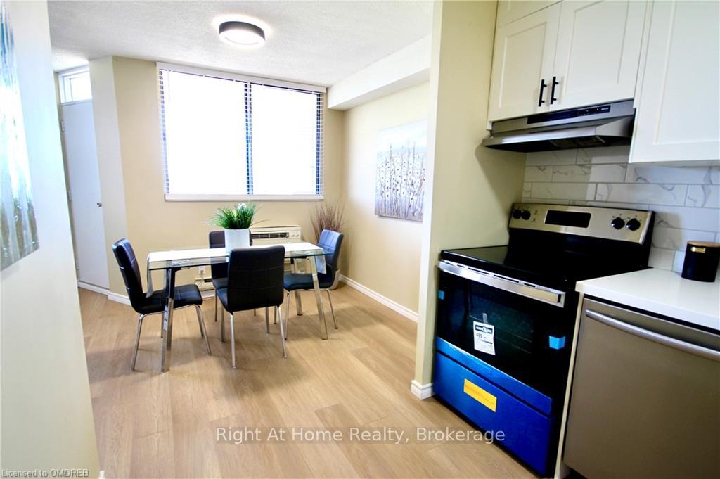 Photo 20 of Unit 901, 81 Millside Drive, Milton, Old Milton — HOMEH