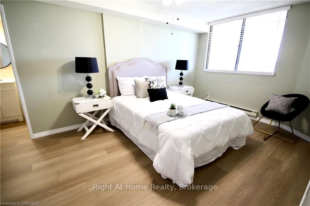 Photo 31 of Unit 901, 81 Millside Drive, Milton, Old Milton — HOMEH