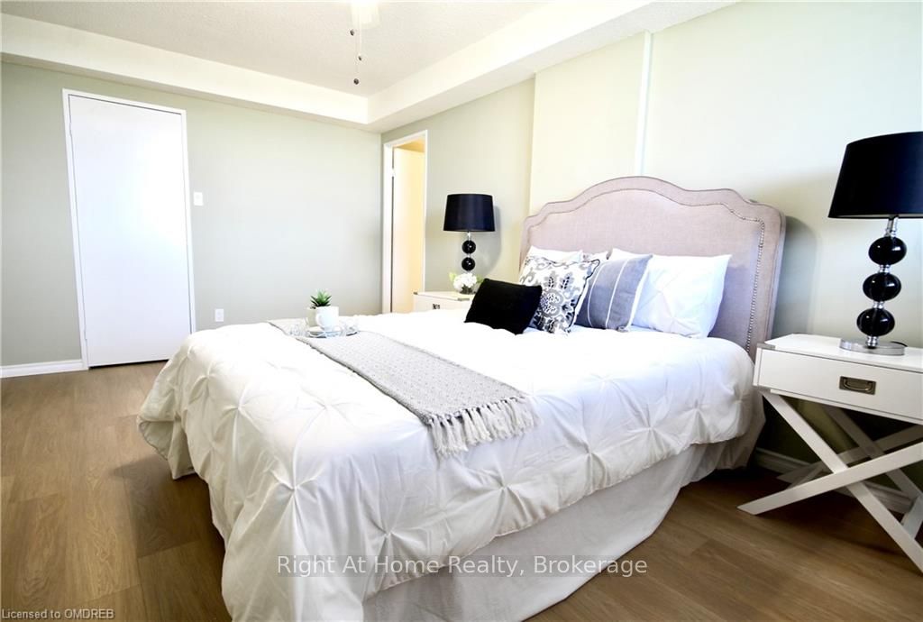 Photo 33 of Unit 901, 81 Millside Drive, Milton, Old Milton — HOMEH
