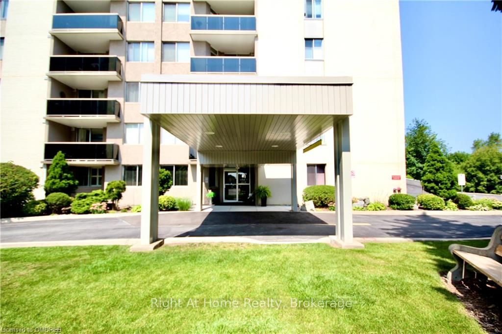 Photo 48 of Unit 901, 81 Millside Drive, Milton, Old Milton — HOMEH