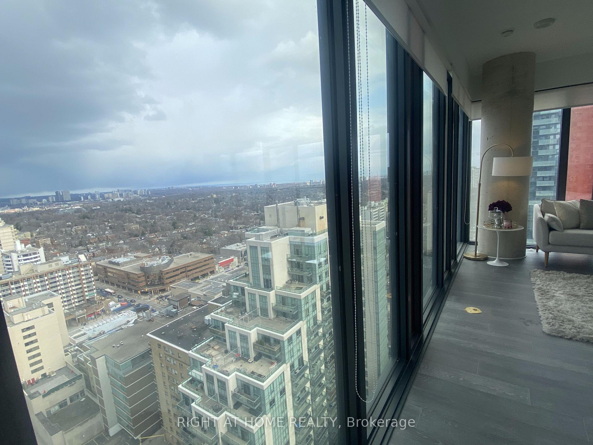 Photo 13 of Unit 2309, 185 Roehampton Avenue, Toronto, Mount Pleasant West — HOMEH