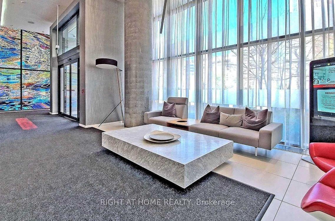 Photo 18 of Unit 2309, 185 Roehampton Avenue, Toronto, Mount Pleasant West — HOMEH