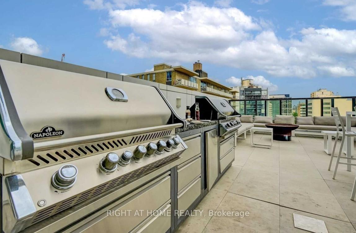 Photo 21 of Unit 2309, 185 Roehampton Avenue, Toronto, Mount Pleasant West — HOMEH