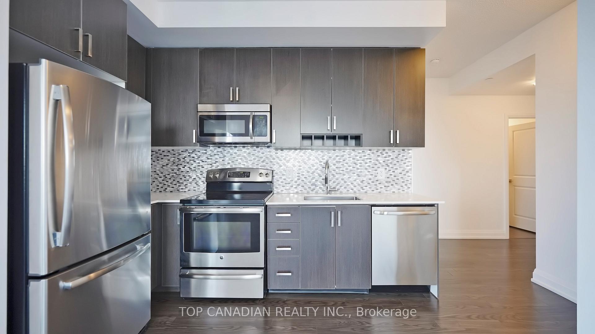 Photo 11 of Unit 1008, 7171 Yonge Street, Markham, Grandview — HOMEH