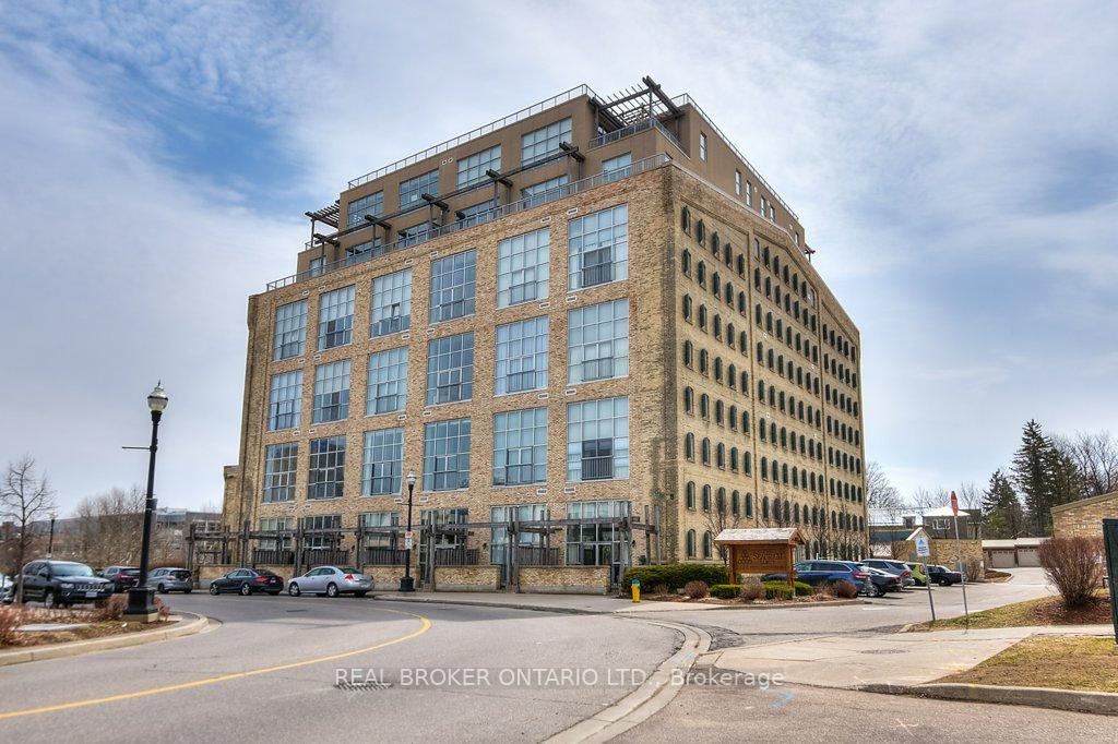 Photo 4 of Unit 202, 3 Father David Bauer Drive, Waterloo — HOMEH