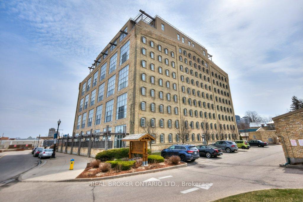 Photo 5 of Unit 202, 3 Father David Bauer Drive, Waterloo — HOMEH