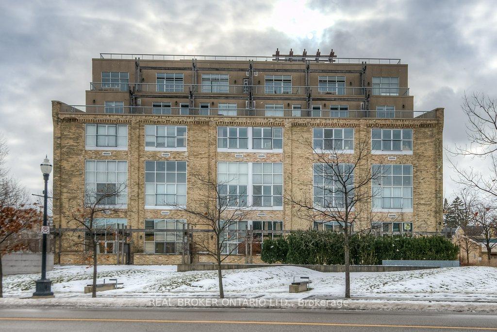 Photo 7 of Unit 202, 3 Father David Bauer Drive, Waterloo — HOMEH