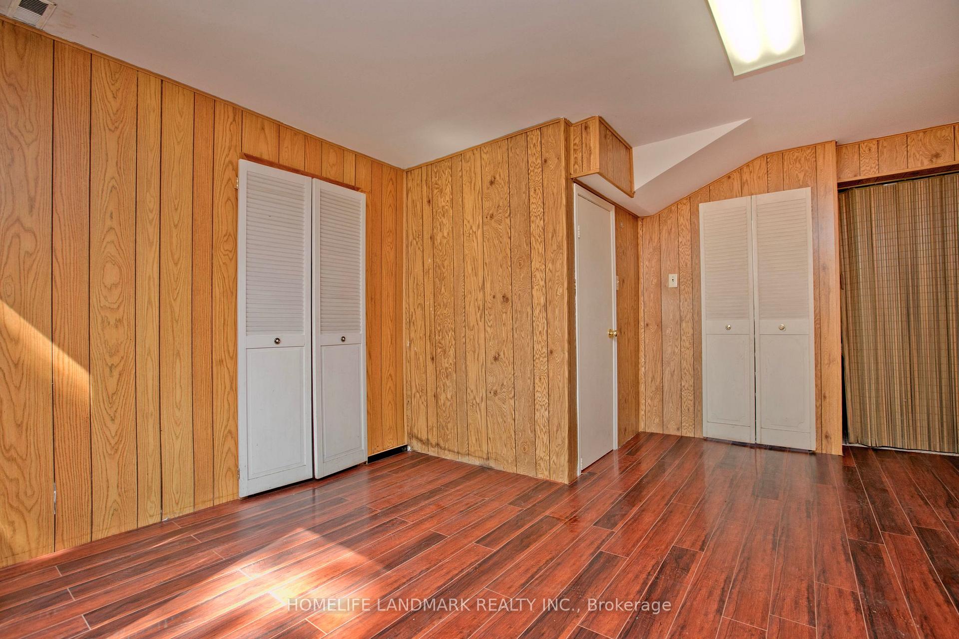 Photo 21 of 1806 John Street, Markham, Bayview Fairway-Bayview Country Club Estates — HOMEH