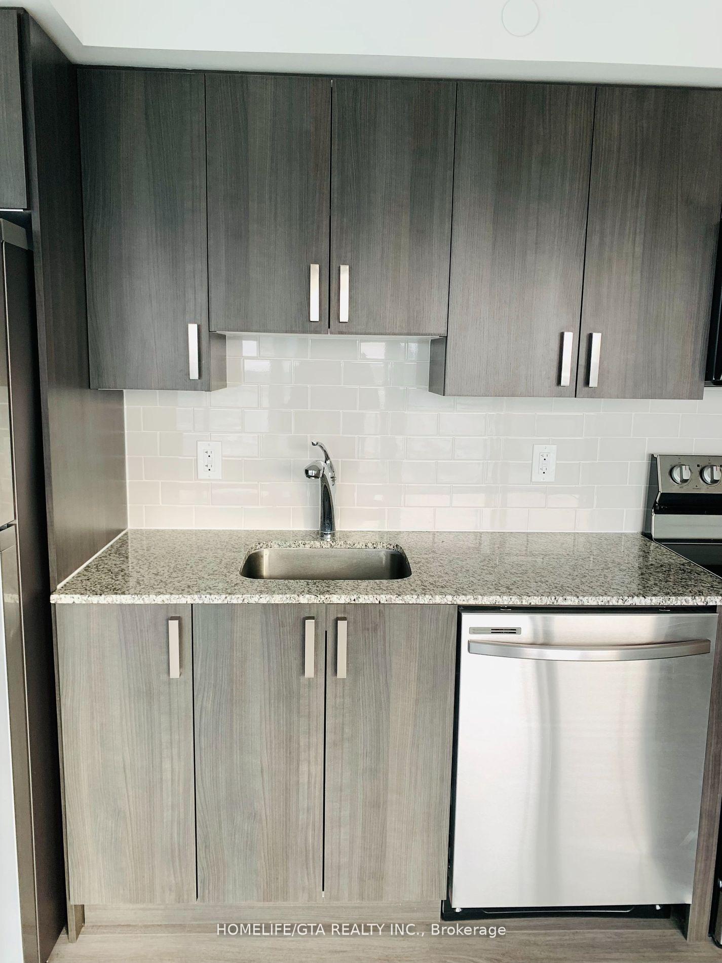 Photo 15 of Unit 1105, 1480 Bayly Street, Pickering, Bay Ridges — HOMEH