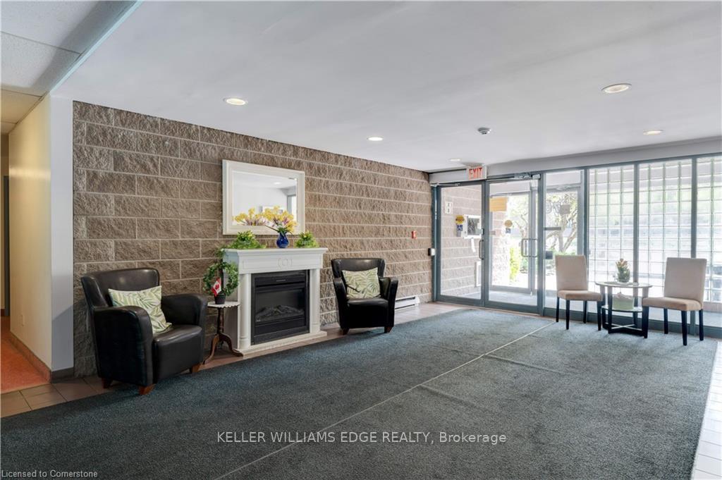 Photo 6 of Unit 409, 175 Hunter Street E, Hamilton, Corktown — HOMEH