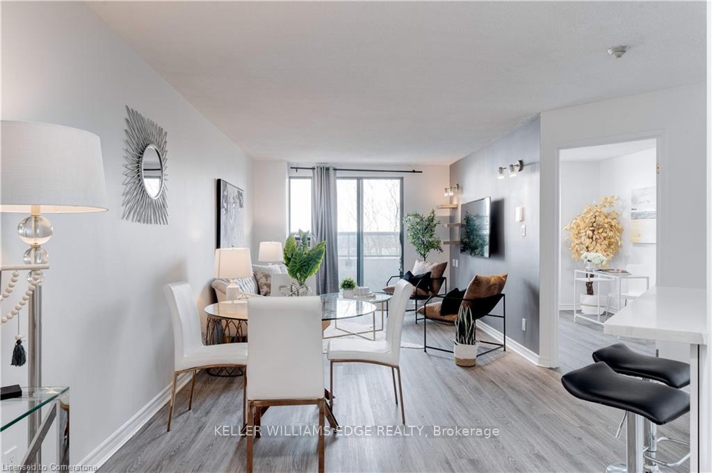 Photo 9 of Unit 409, 175 Hunter Street E, Hamilton, Corktown — HOMEH
