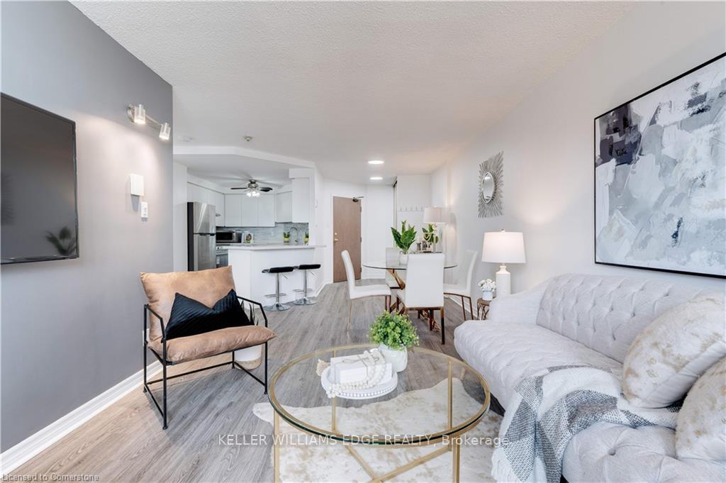 Photo 11 of Unit 409, 175 Hunter Street E, Hamilton, Corktown — HOMEH
