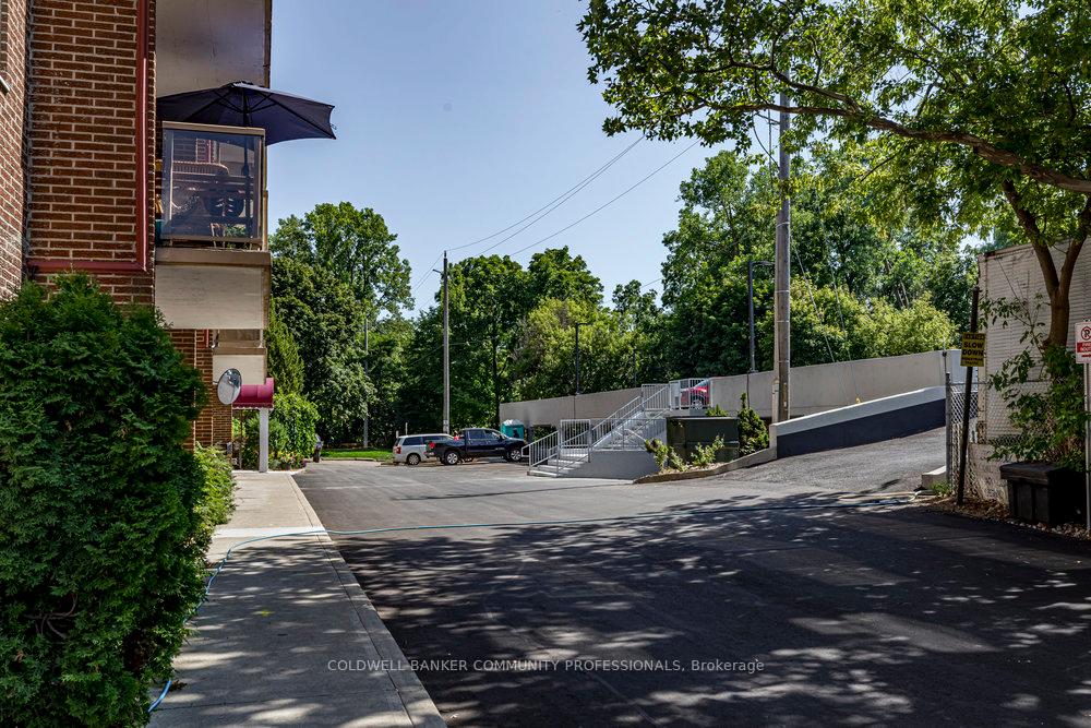 Photo 35 of Unit 107, 793 Colborne Street, Brant, Brantford Twp — HOMEH