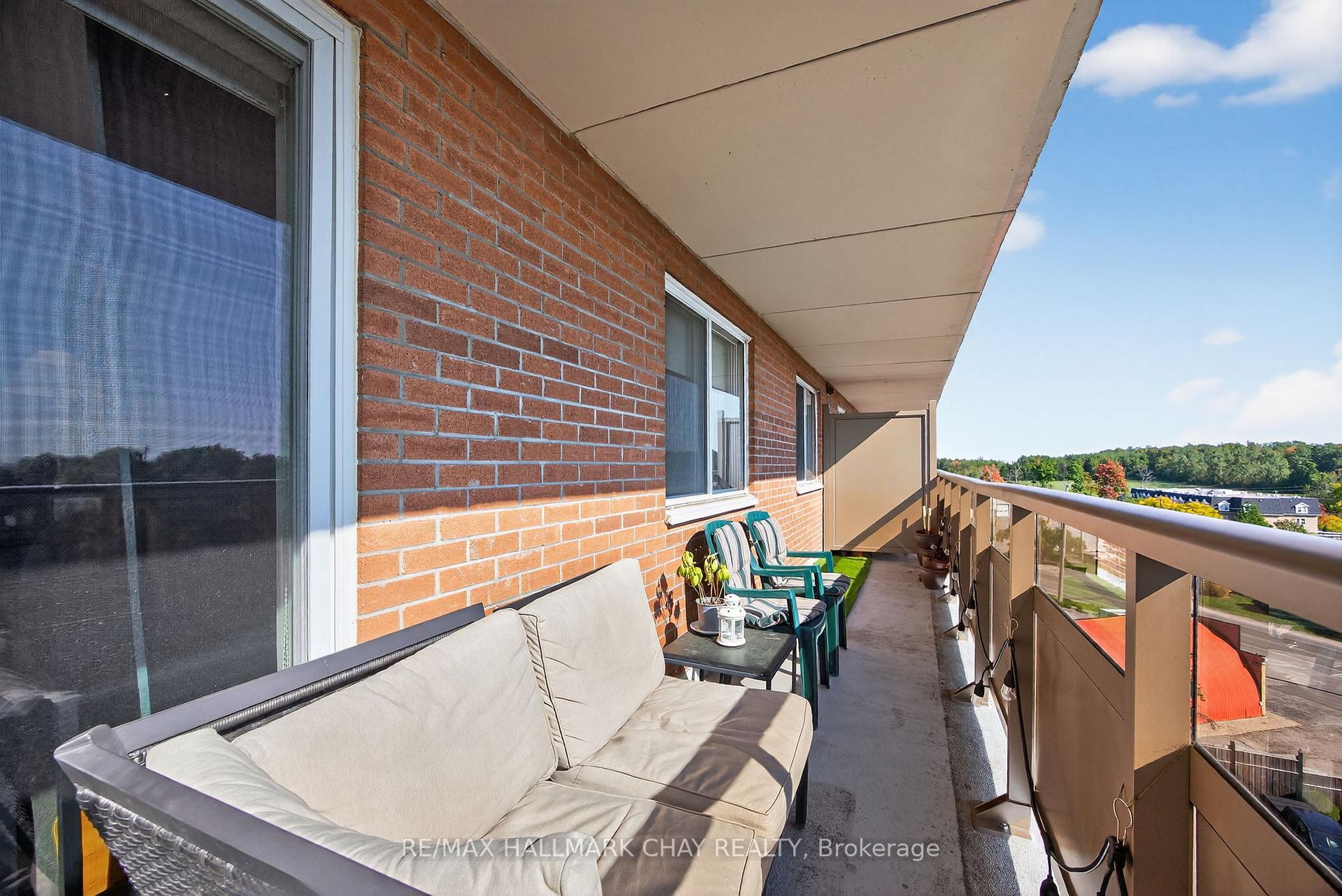 Photo 12 of Unit 705, 414 Blake Street, Barrie, Codrington — HOMEH