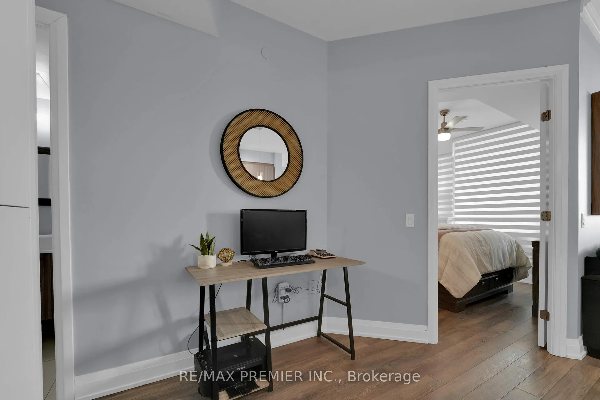 Photo 5 of Unit 426, 4800 Highway 7, Vaughan, East Woodbridge — HOMEH