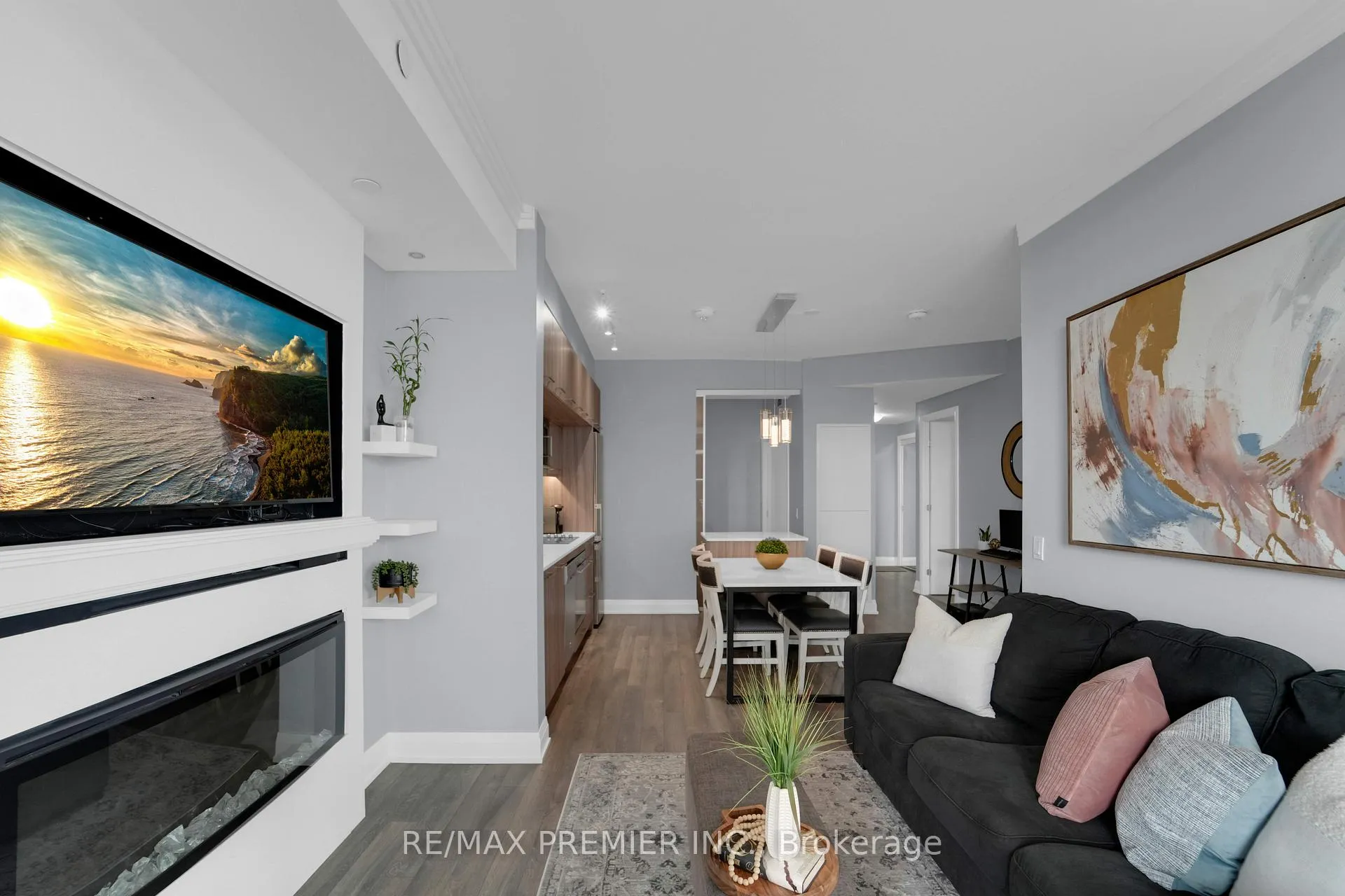 Photo 18 of Unit 426, 4800 Highway 7, Vaughan, East Woodbridge — HOMEH