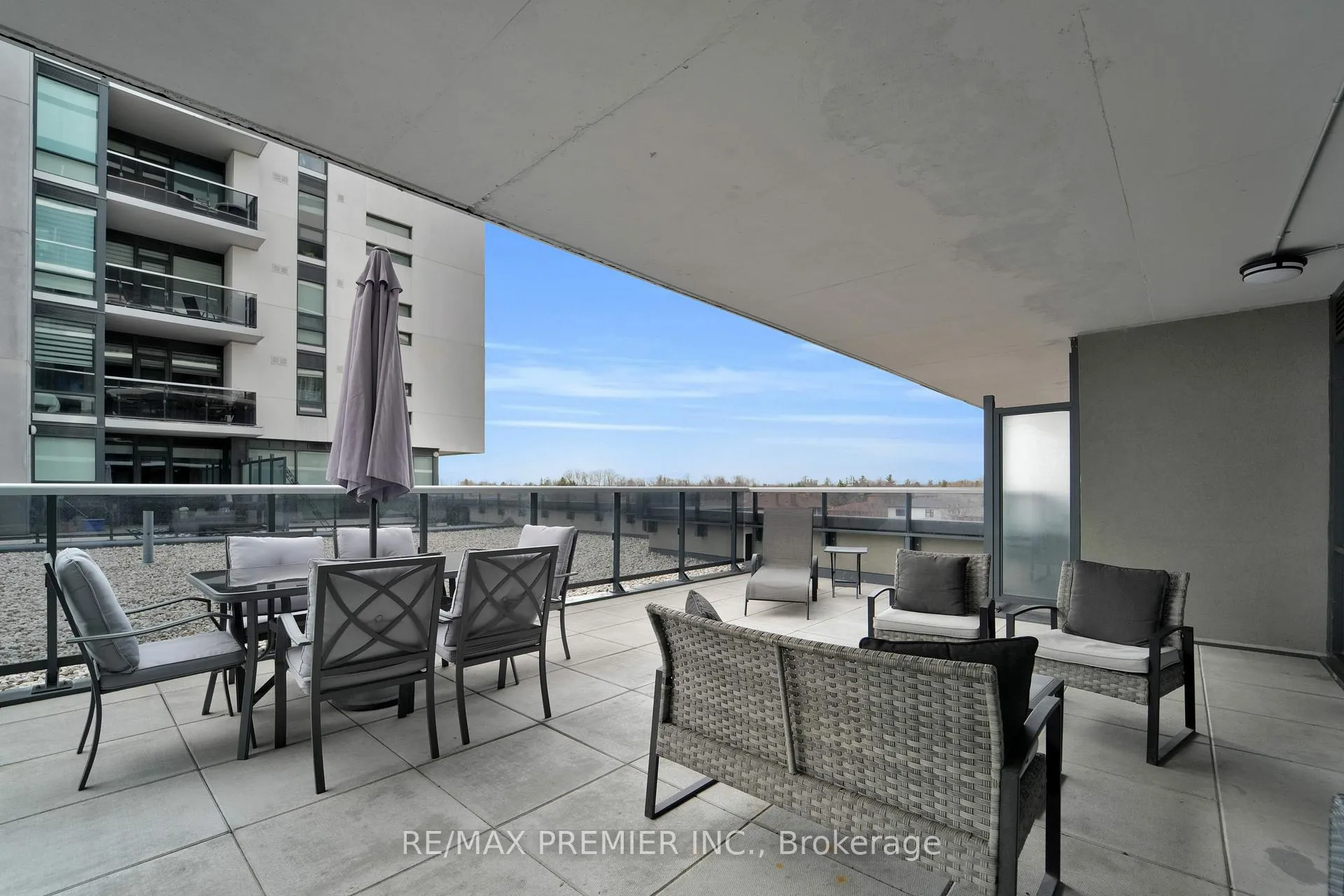 Photo 21 of Unit 426, 4800 Highway 7, Vaughan, East Woodbridge — HOMEH